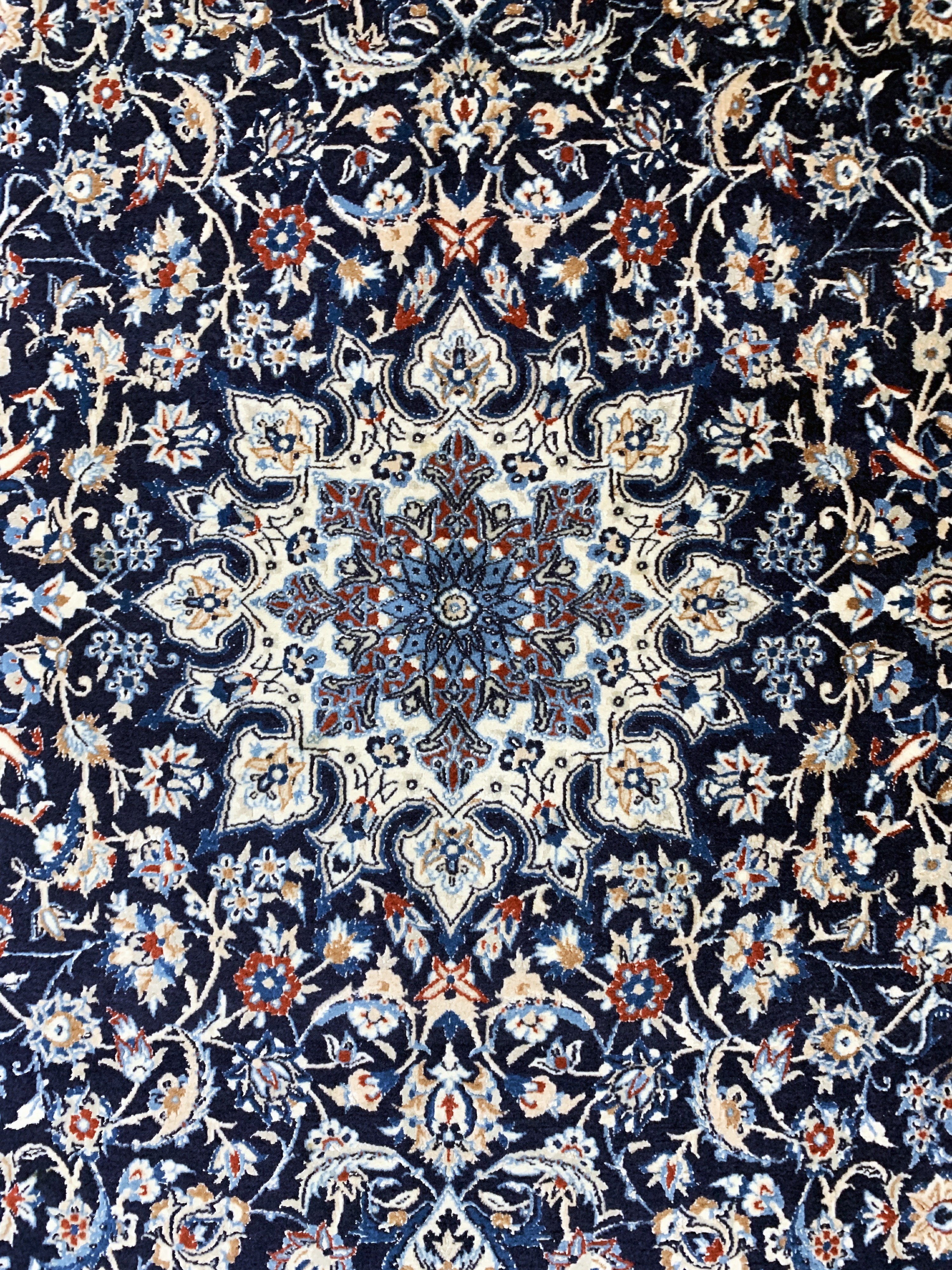 Detail d: Nain fein(6 La), Persien, Mitte 20.Jhd, Korkwolle mit Seide, ca. 197 x 130 cm, ca. 1,0Mio. Kn/qm, EHZ: 2