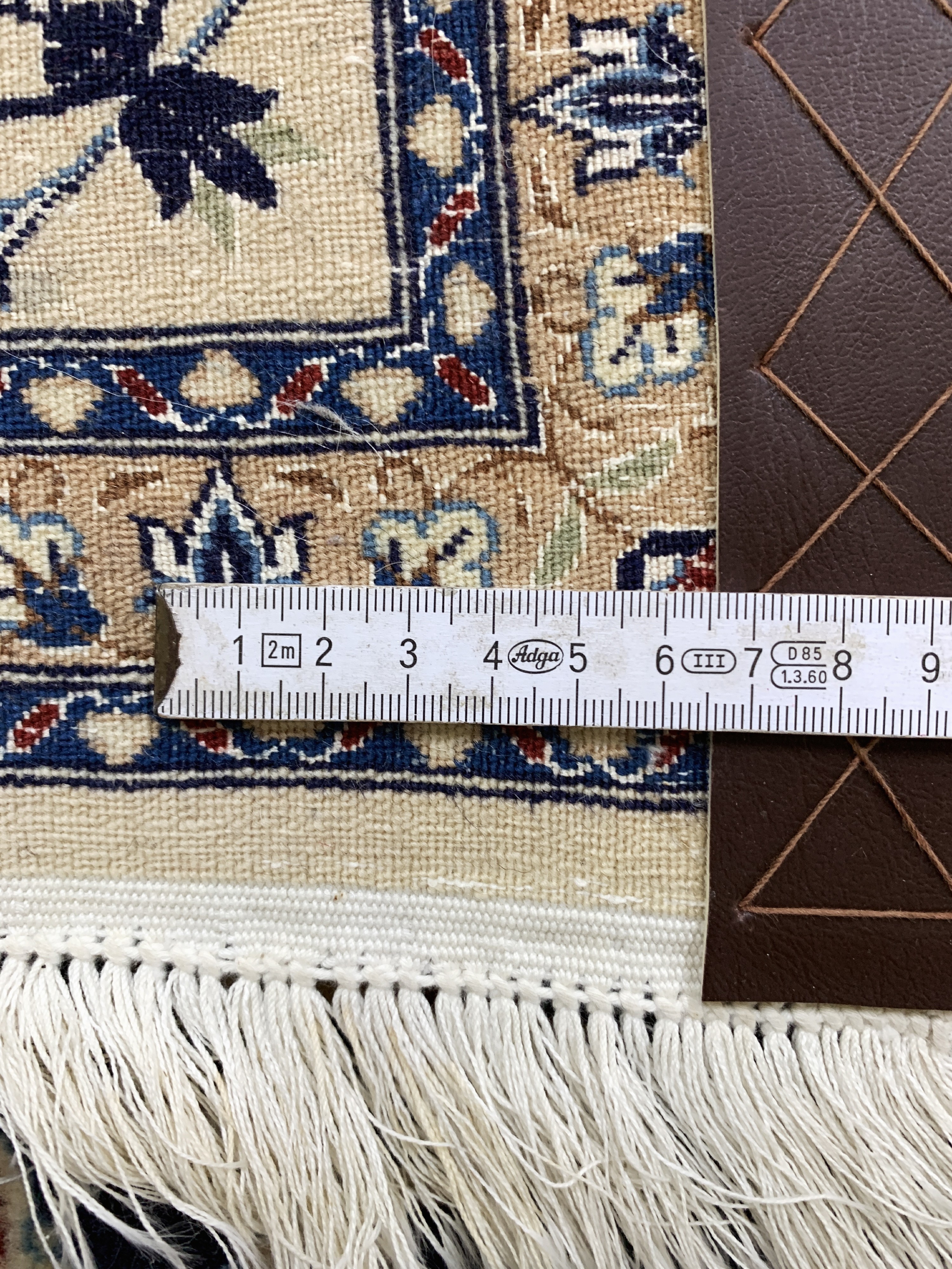 Detail f: Nain fein(6 La), Persien, Mitte 20.Jhd, Korkwolle mit Seide, ca. 197 x 130 cm, ca. 1,0Mio. Kn/qm, EHZ: 2