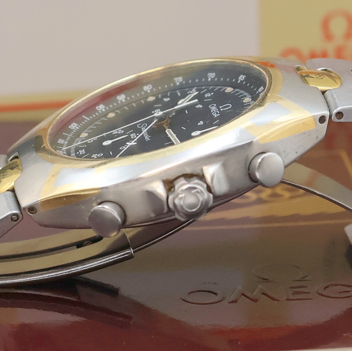Detail d: OMEGA Seamaster Polaris auf 3000 Stück limitierter Olympia-Armbandchronograph Albertville 1992 Referenz 386.1031.1, Schweiz um 1992, zu Ehren 60 ...