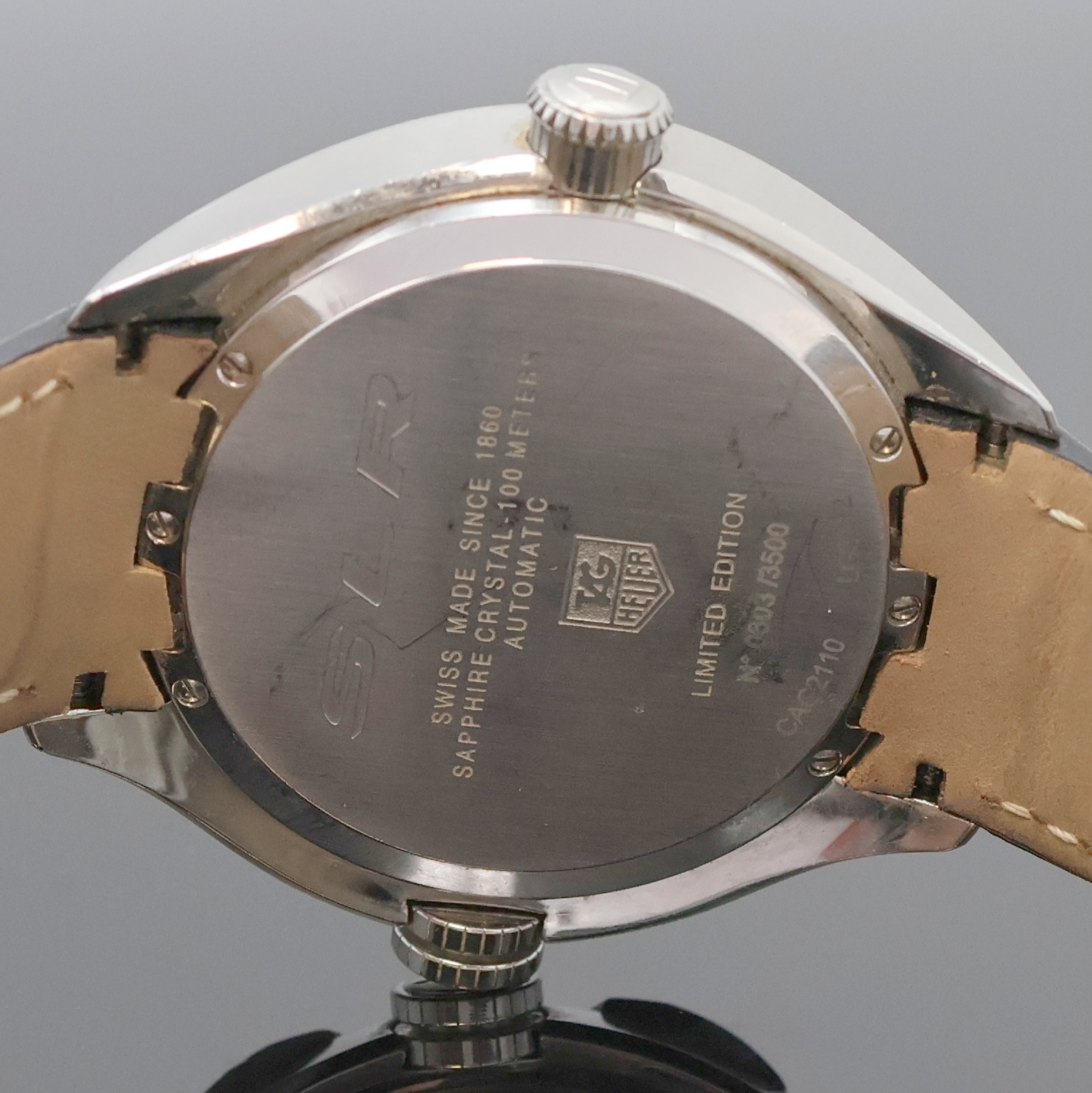 Detail h: TAG HEUER auf 3500 Stück limitierter Armbandchronograph Sondermodell SLR Referenz CAG2110, Automatik, Schweiz um 2006, Edelstahlgeh. inkl. orig. ...