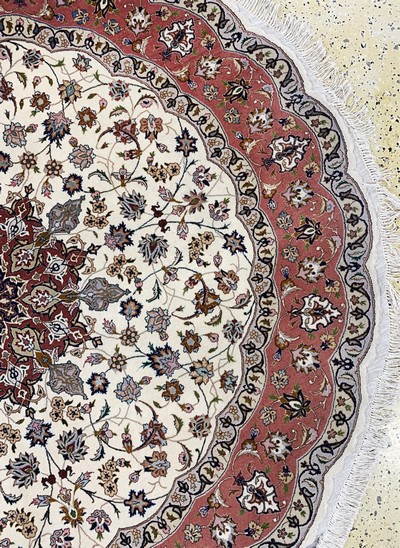 27019134a - Täbriz fein, Persien, Ende 20.Jhd., Korkwolle mit Seide, Durchm. 204cm, EHZ: 2 ...