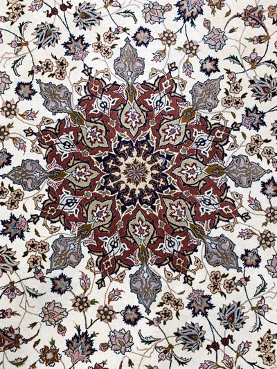 27019134e - Täbriz fein, Persien, Ende 20.Jhd., Korkwolle mit Seide, Durchm. 204cm, EHZ: 2 ...