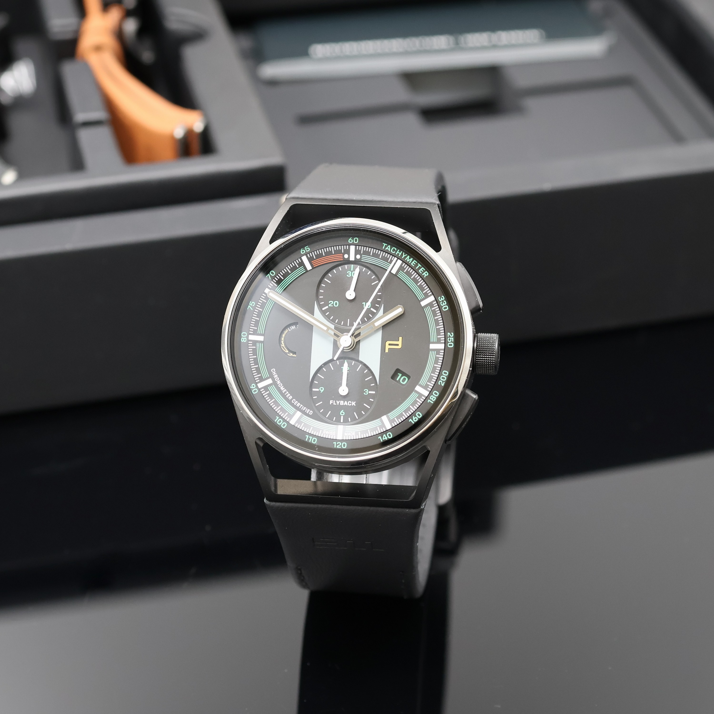 Image 27019202 - PORSCHE DESIGN auf 1250 Stück limitierter Flyback-Armbandchronograph 1911 Sport Classic ...