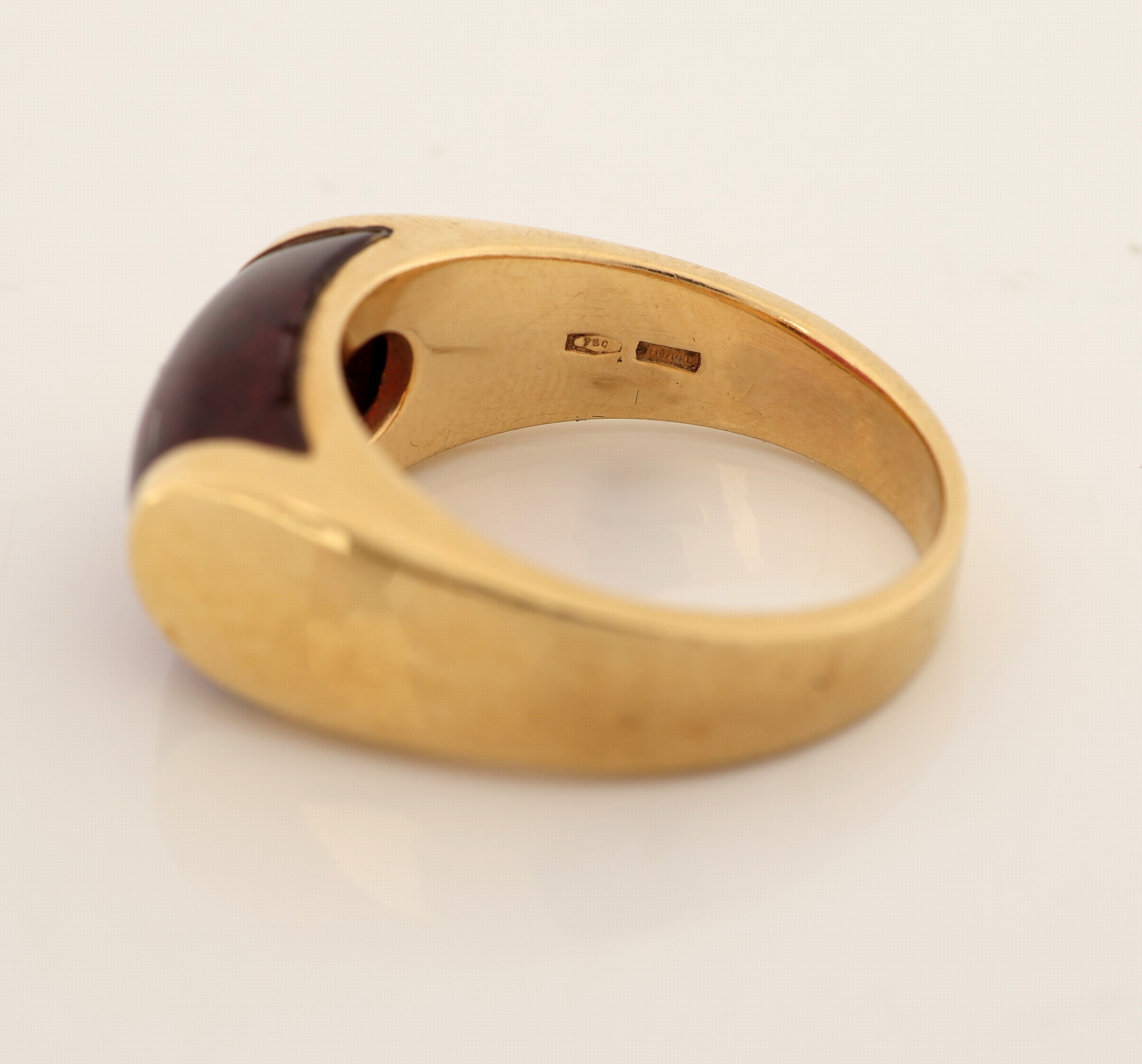 Detail d: 18 kt Gold BULGARI Turmalin-Ring, GG 750/000, Turmalin-Cabochon ca. 4.00 ct, RW 53,ca. 8.5 g, sign.