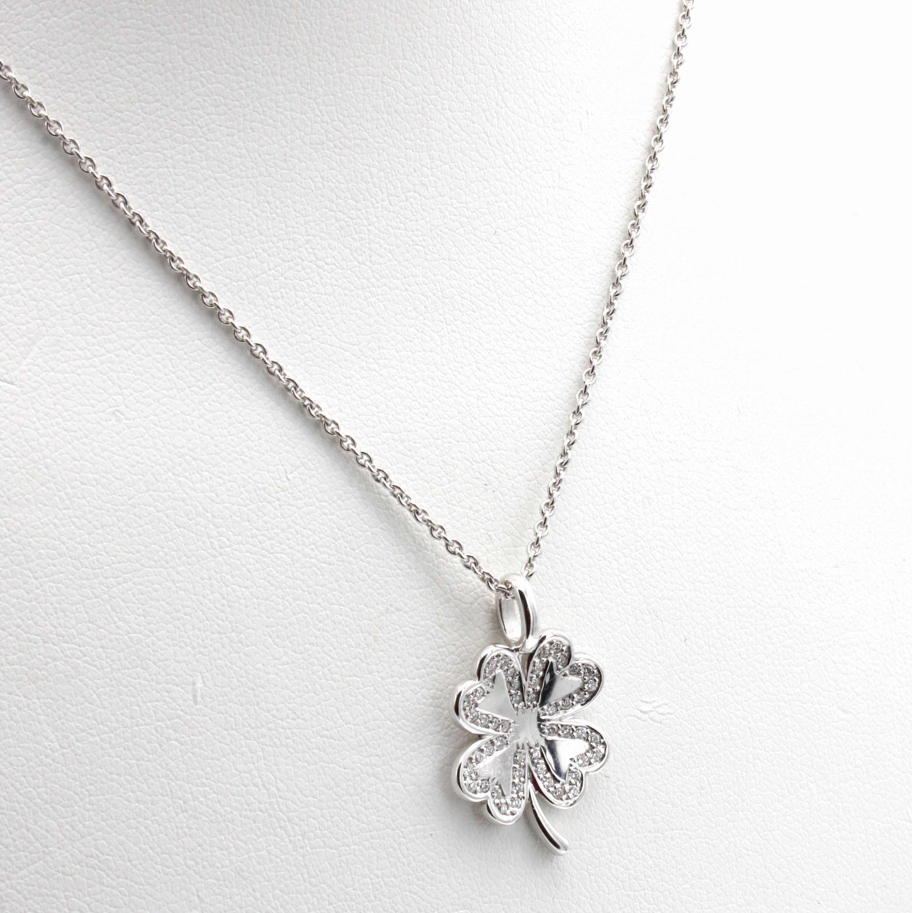 Image 27019722 - Anhänger ´Kleeblatt´ mit Brillanten an Kette, WG 585/000, Brill. zus. ca. 0.24 ct ...