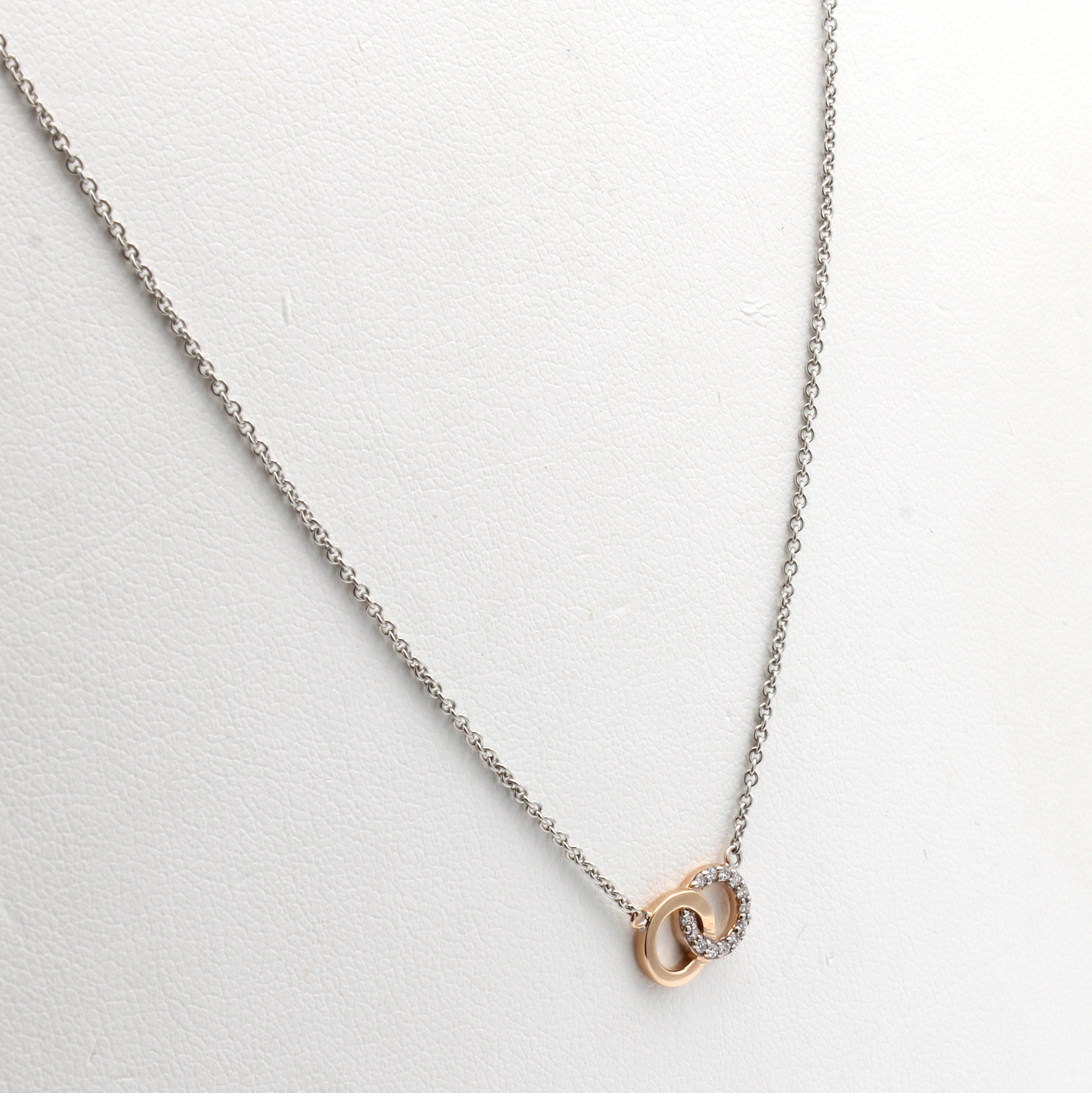 Image 27019725 - Collier mit Brillanten, RG/WG 585/000, 2 Ringe z.T. bes. m. Brill. zus. ca. 0.06 ct ...