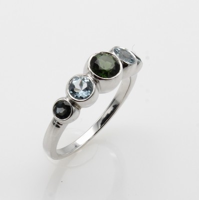 27019715a - Ring mit Turmalinen und Topasen, WG 585/000, fac. London Blue Topase (beh.) u. fac. ...