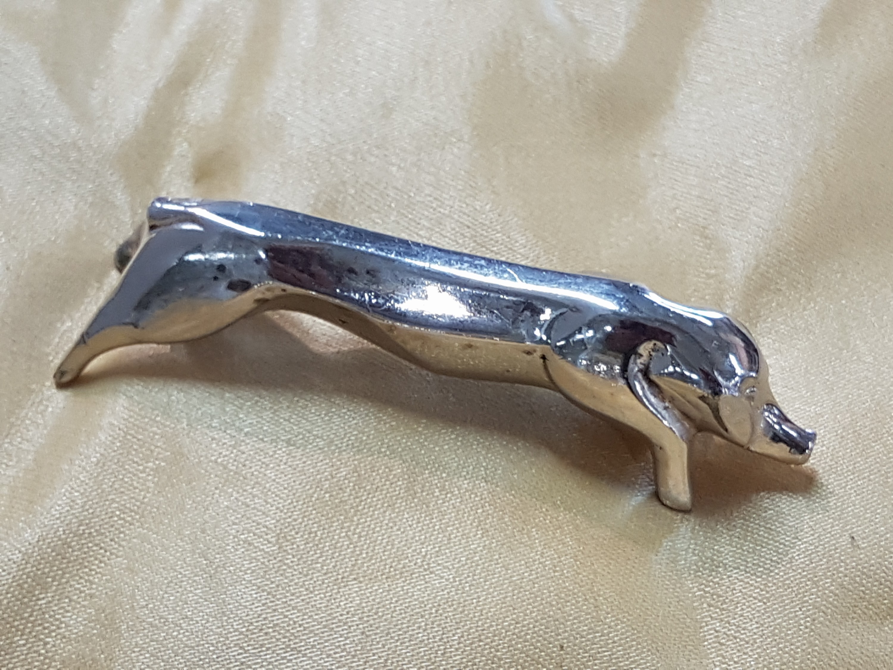 Detail n: 12 Messerbänkchen, Gallia, 20er Jahre, Metall versilbert, versch. Tiere, Art Deco, im orig. Etui, ca. 9-10 cm, l. Gebr.spuren