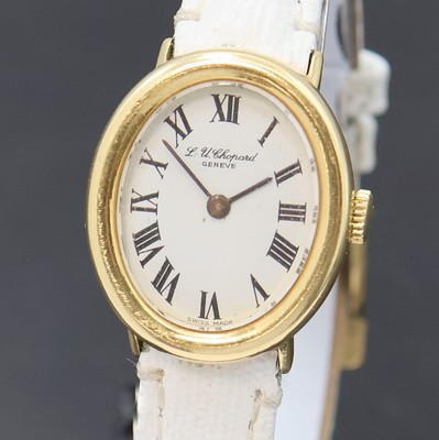 27019862a - CHOPARD Damenarmbanduhr in GG 750/000, Schweiz um 1980, Handaufzug, ovales 2-tlg. Geh., ...