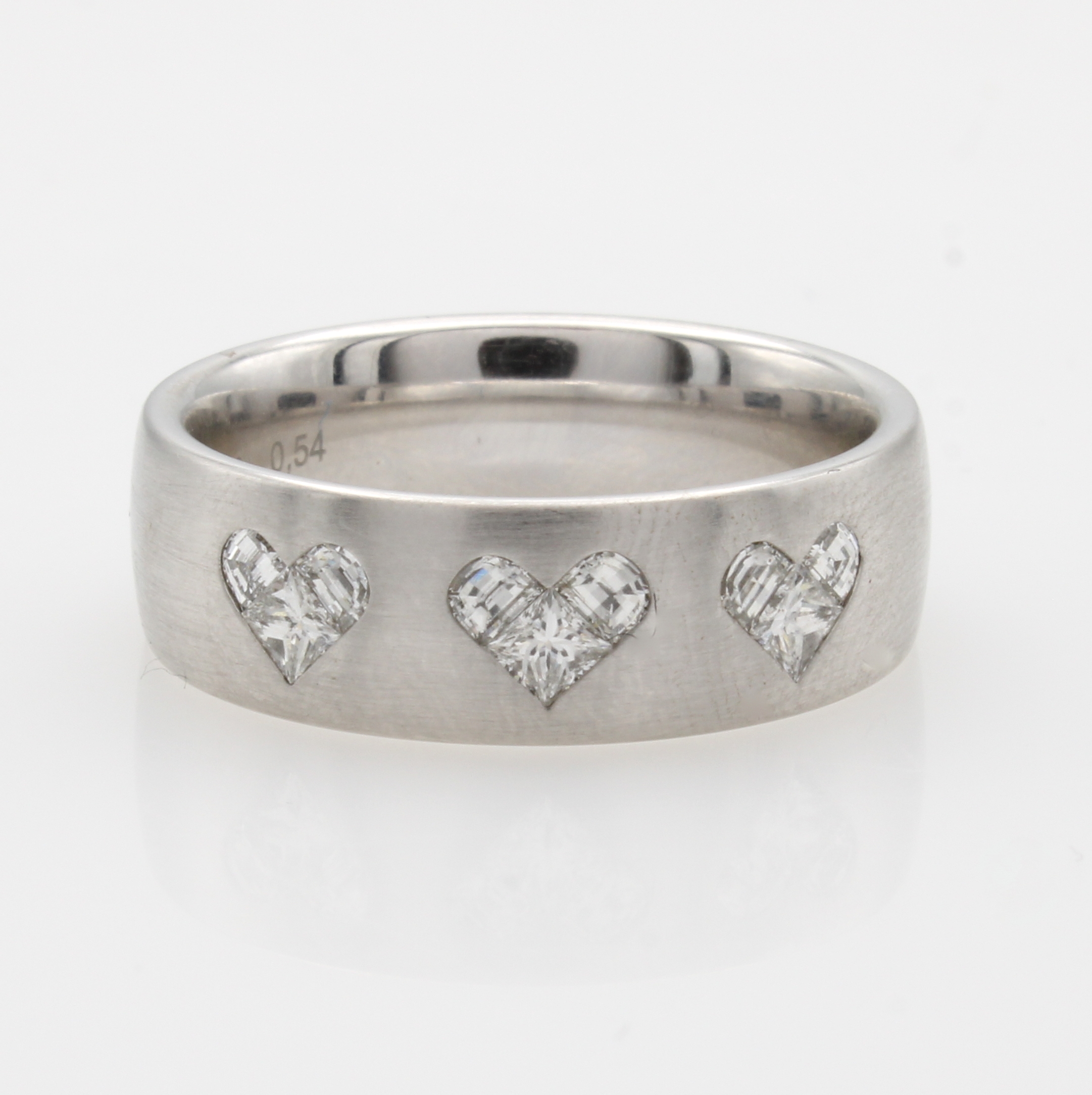 Image 27019952 - Ring mit Diamanten ´invisible setting´, WG 750/000, z.T. matt., Diam. zus. ca. 0.54 ct ...