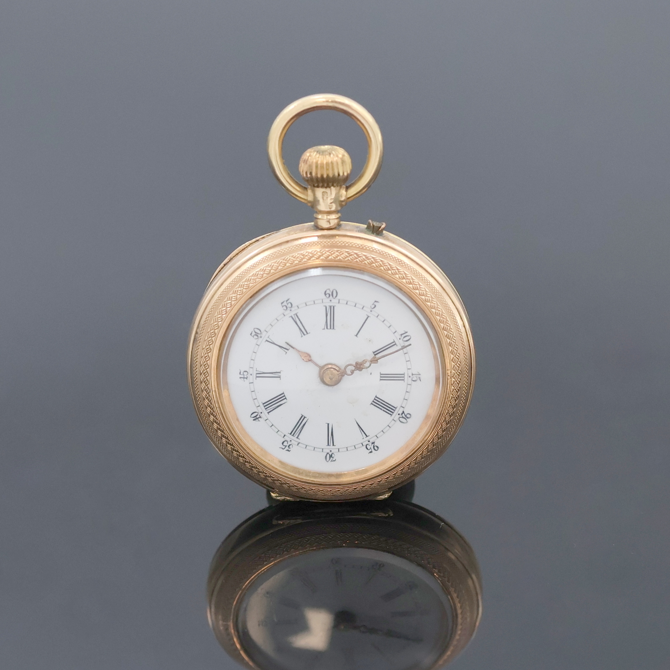 Image 27019960 - Kleine offene Damentaschenuhr in RG 585/000, Schweiz 1900, verz. Geh. dell., grav. ...