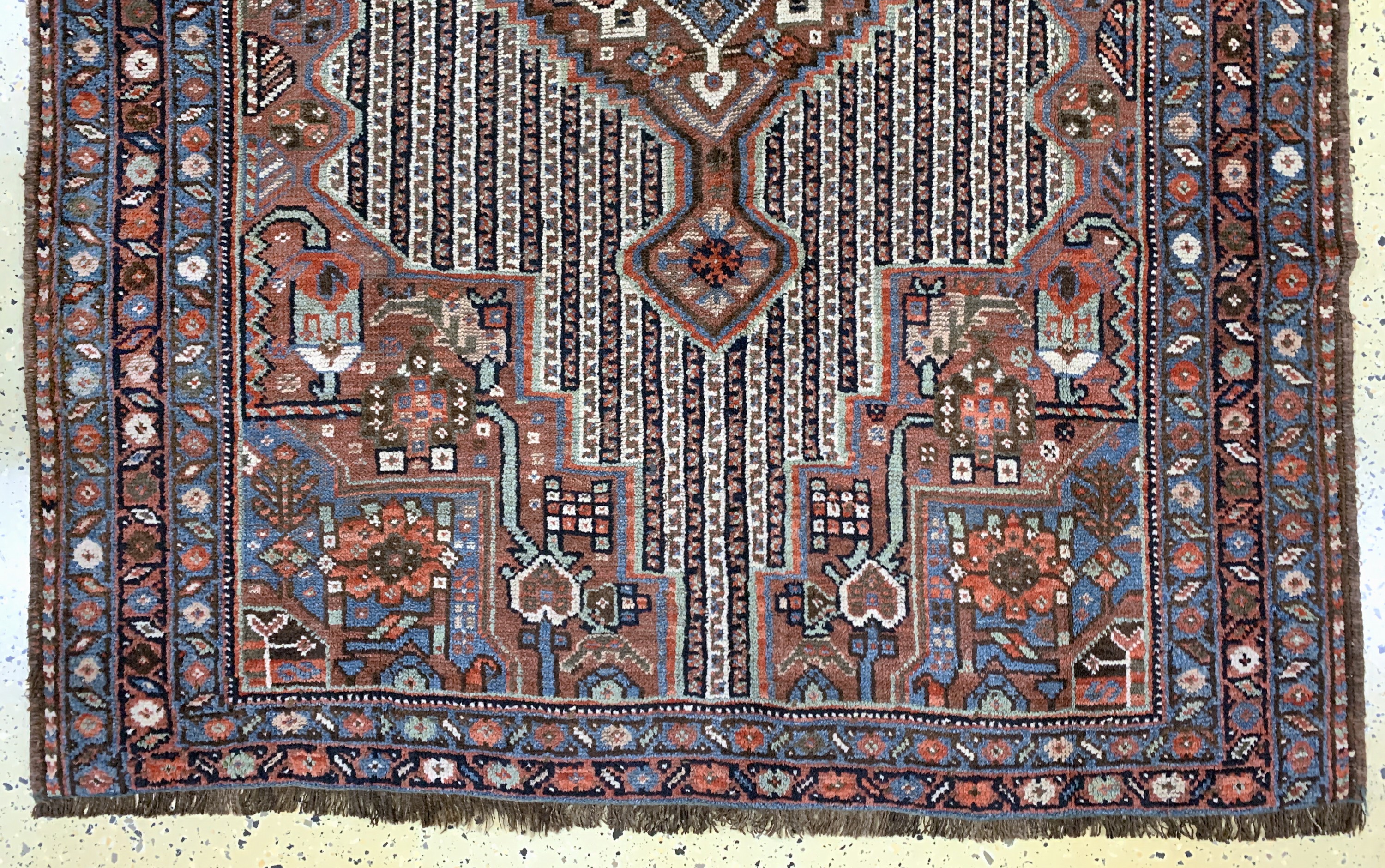 Detail c: Khamseh antik, Persien, um 1900, Wolle auf Wolle, ca. 183 x 130 cm, EHZ: 2-3
