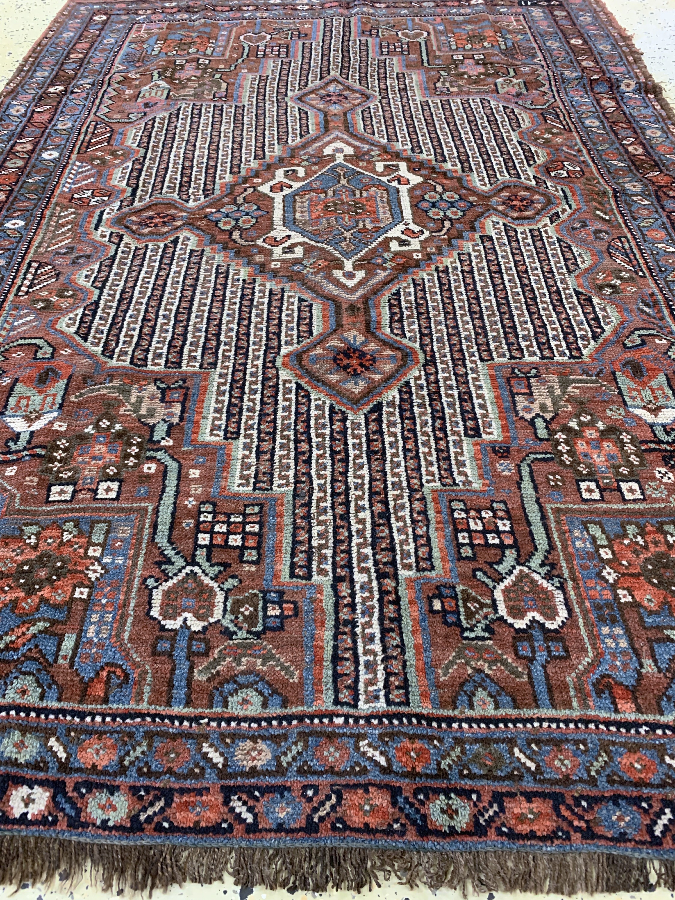 Detail d: Khamseh antik, Persien, um 1900, Wolle auf Wolle, ca. 183 x 130 cm, EHZ: 2-3