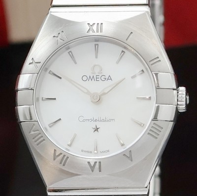 27019979a - OMEGA Constellation Manhattan neuwertige Damenarmbanduhr Referenz 131.10.25.60.05.001, ...