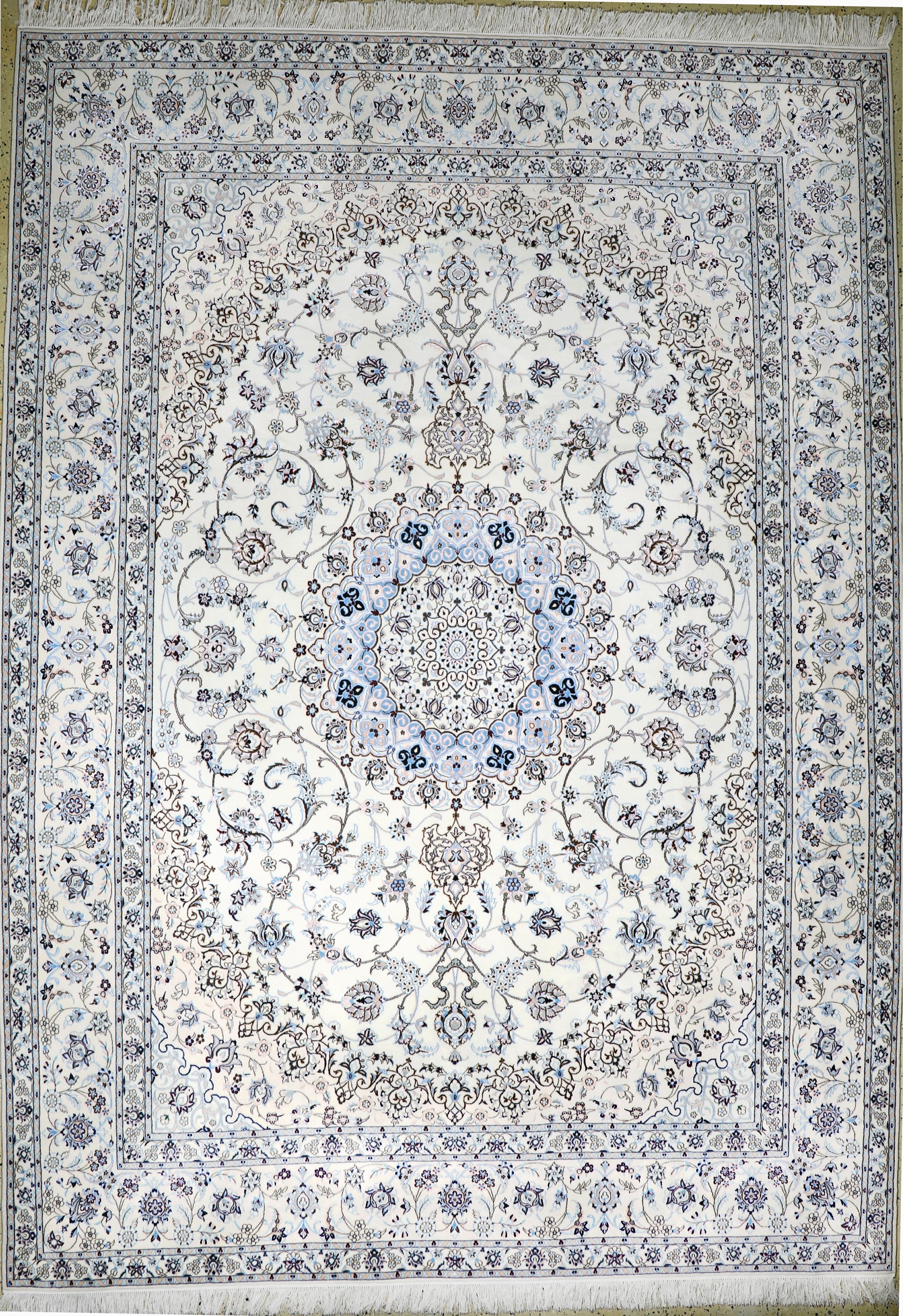 Image 27020003 - Nain fein, Persien, Neu, Korkwolle mit Seide, ca. 356 x 255 cm Schätzpreis: 13500, - ...