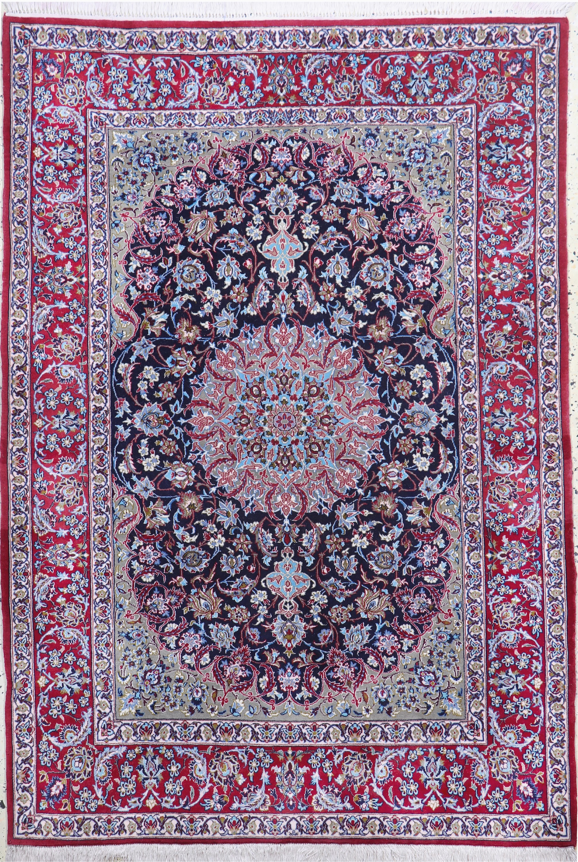 Image 27020107 - Esfahan fein, Persien, Neuwertig, Korkwollemit und auf Seide, ca. 164 x 115 cm, ca. ...