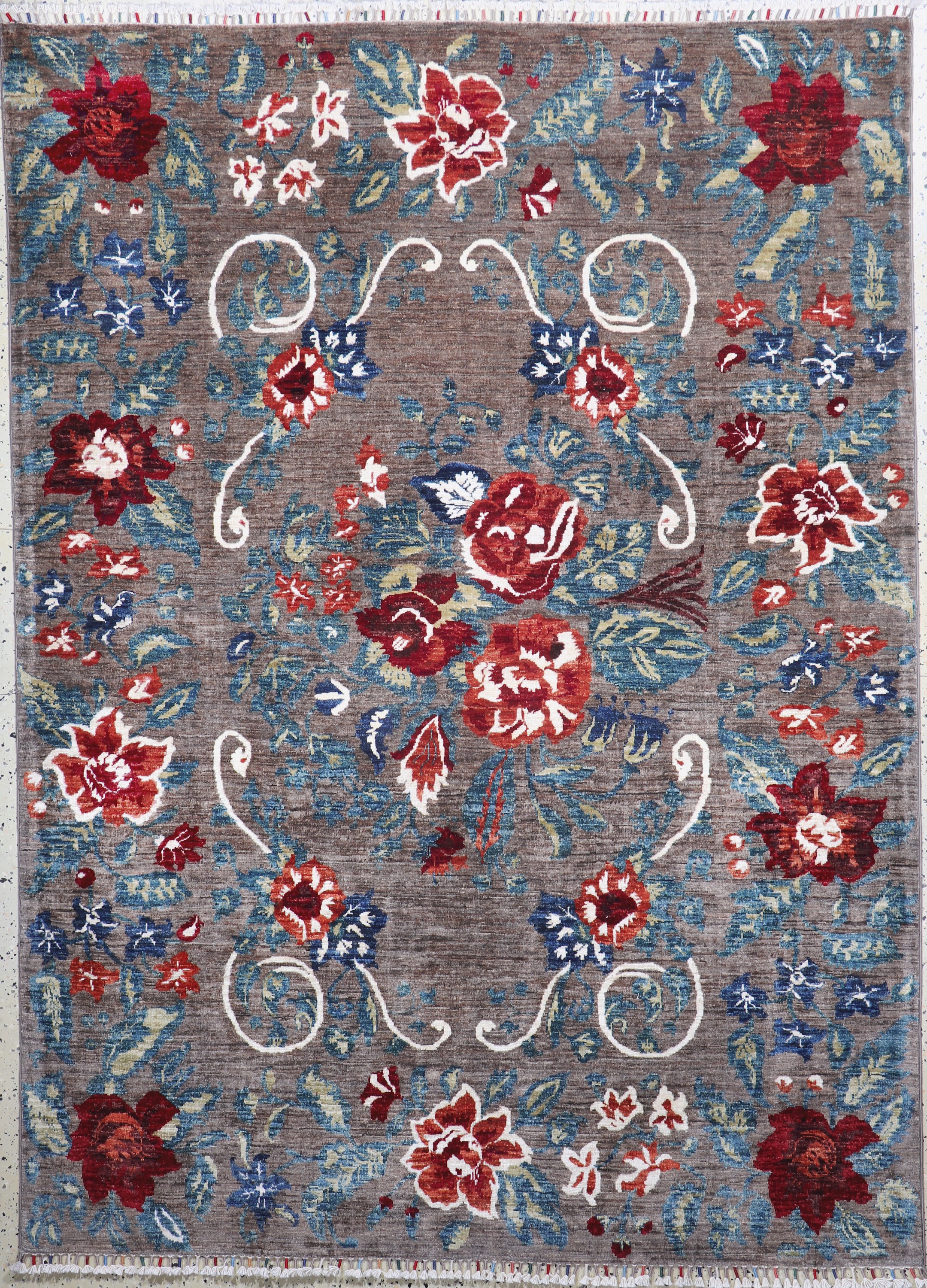 Image 27020111 - Sigler fein, Neu, Wolle auf Baumwolle, ca. 240 x 176 cm Schätzpreis: 2900, - EUR