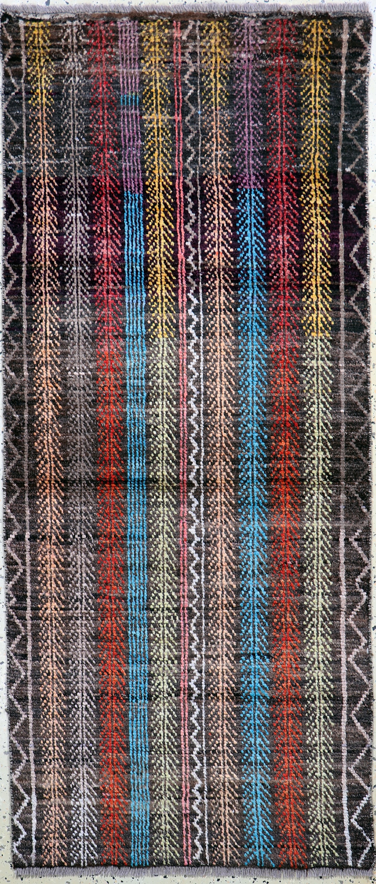 Image 27020149 - Gabbeh´Modern´, Persien, Neuwertig, Wolle auf Wolle, ca. 185 x 77 cm Schätzpreis: ...