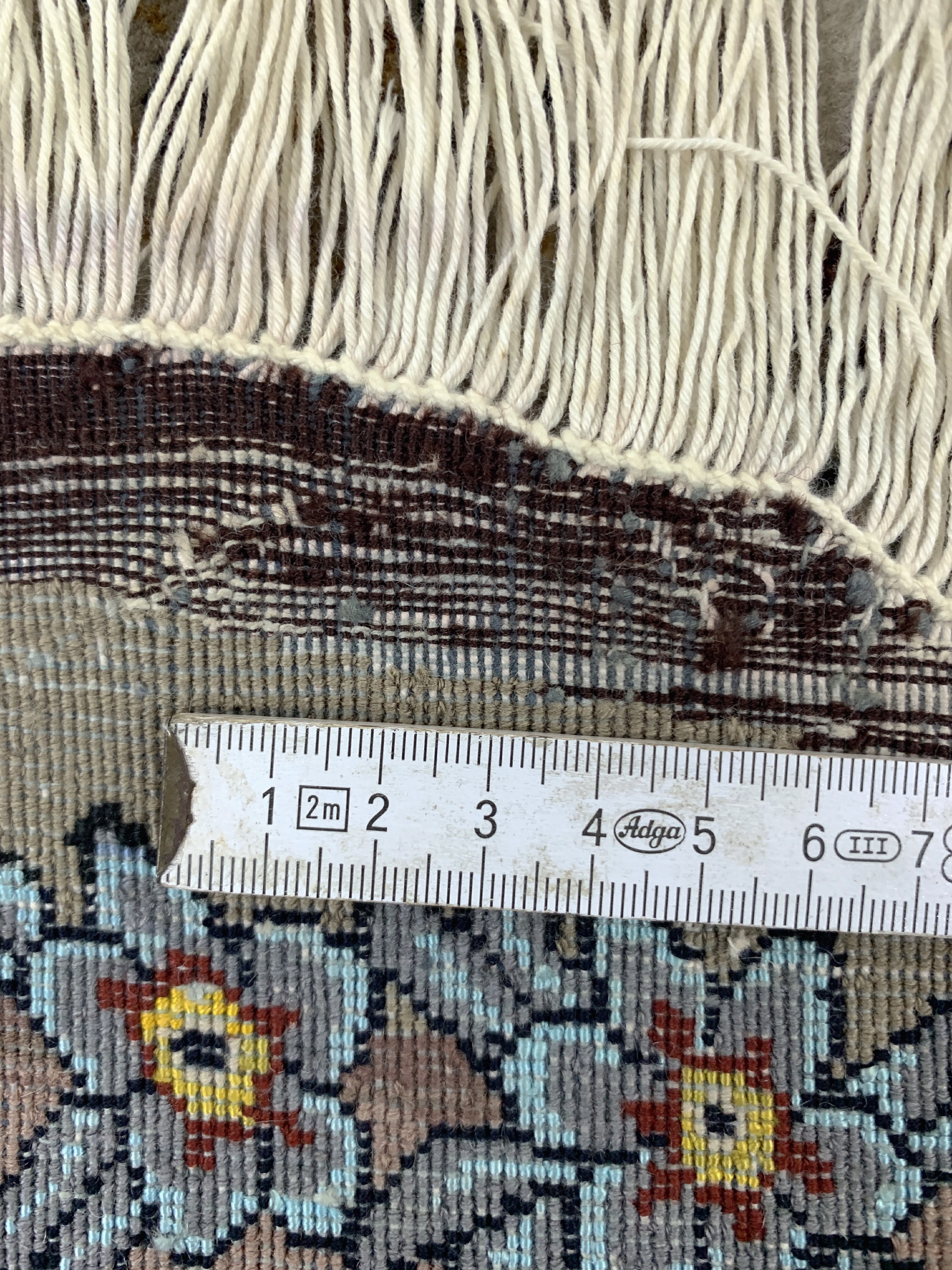 Detail f: Täbriz fein(50 Raj), Persien, Ende 20. Jhd Korkwolle mit Seide, durchmesser: ca. 204 cm, ca. 500.000 Kn/qm, EHZ: 2