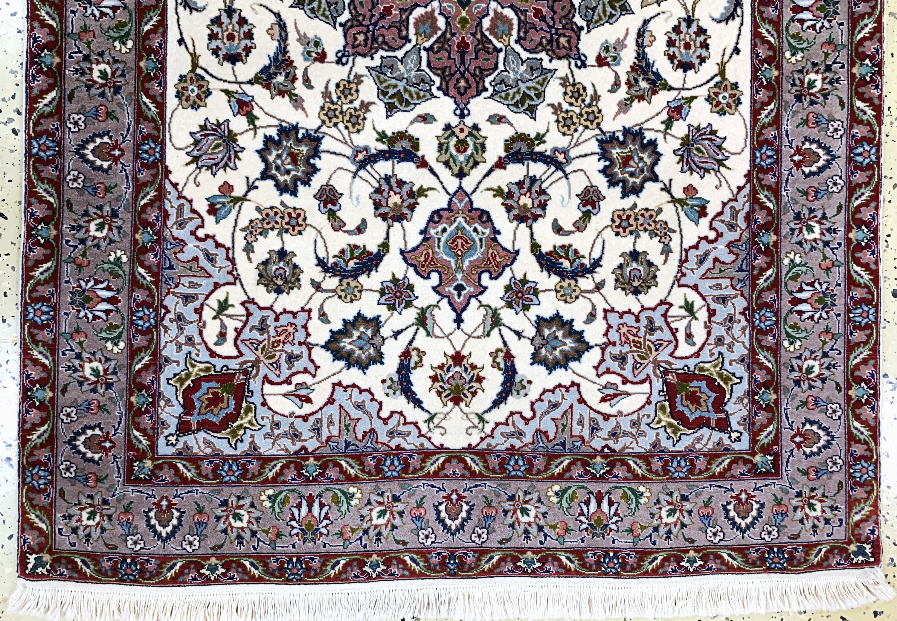Detail c: Täbriz fein(50 Raj), Persien, Ende 20.Jhd Korkwolle mit Seide, ca. 155 x 105 cm, ca. 500.000 Kn/qm, EHZ: 2