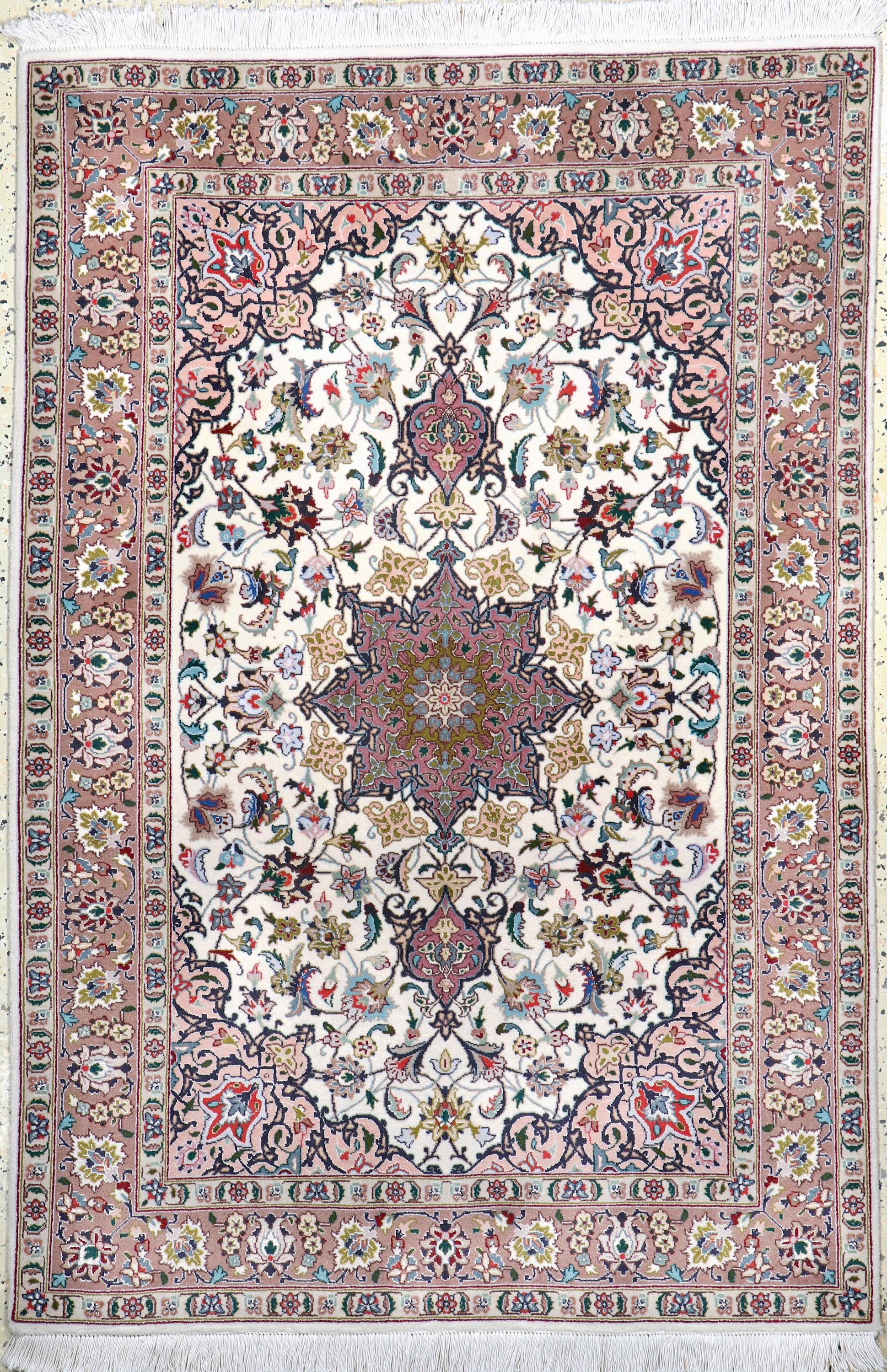 Image 27020184 - Täbriz fein(50 Raj), Persien, Ende 20.Jhd ,Korkwolle mit Seide, ca. 150 x 103 cm, ca. ...