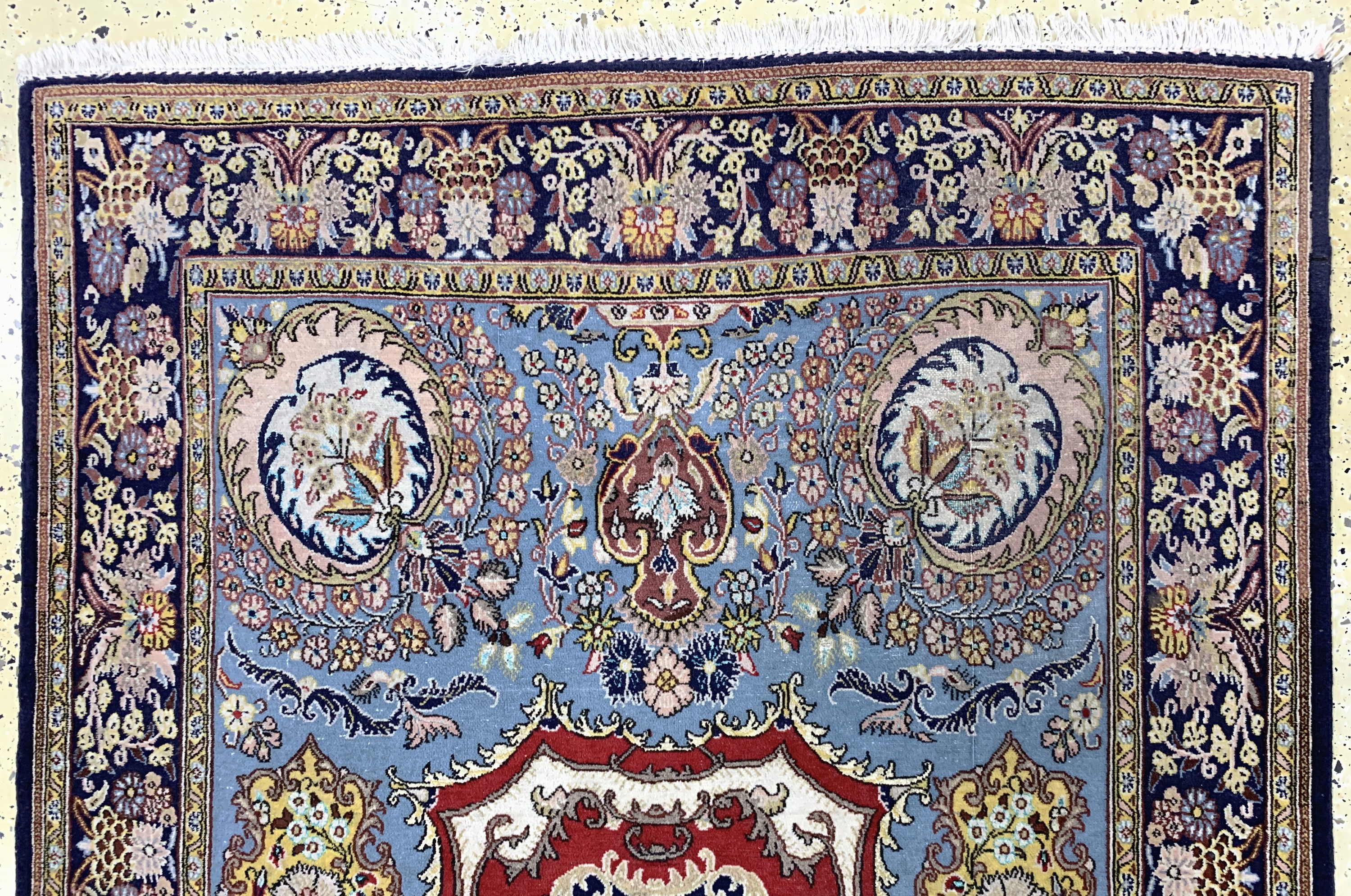 Detail a: Ghom alt, Persien, Mitte 20.Jhd, Wolle mir Seide, ca. 222 x 130 cm, EHZ: 3