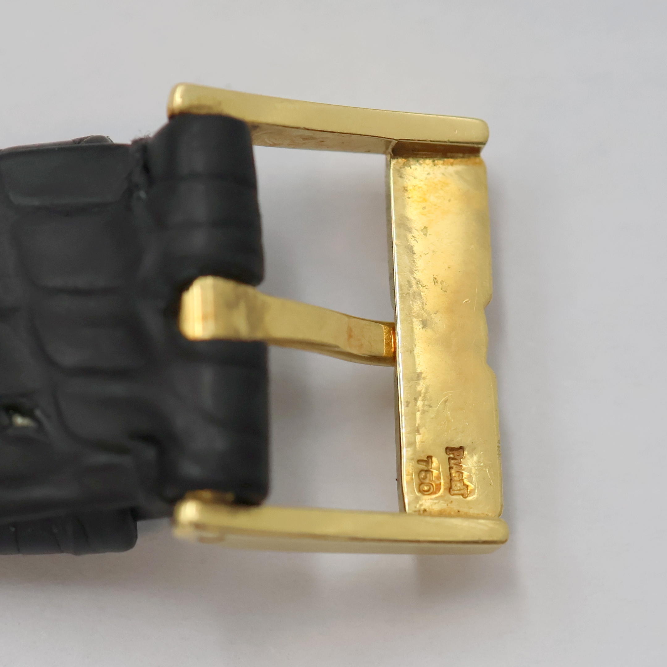 Detail h: PIAGET Polo Armbanduhr in GG 750/000 Referenz 9163, Schweiz um 1965, Handaufzug, Boden 4- fach verschr., orig. Lederband m. Dornschl. in GG 750/000, ...