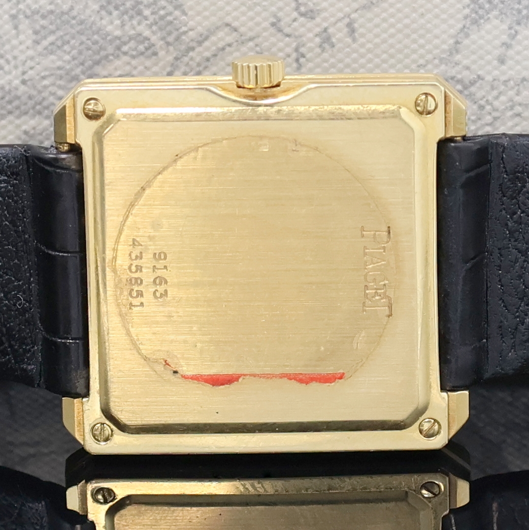 Detail j: PIAGET Polo Armbanduhr in GG 750/000 Referenz 9163, Schweiz um 1965, Handaufzug, Boden 4- fach verschr., orig. Lederband m. Dornschl. in GG 750/000, ...