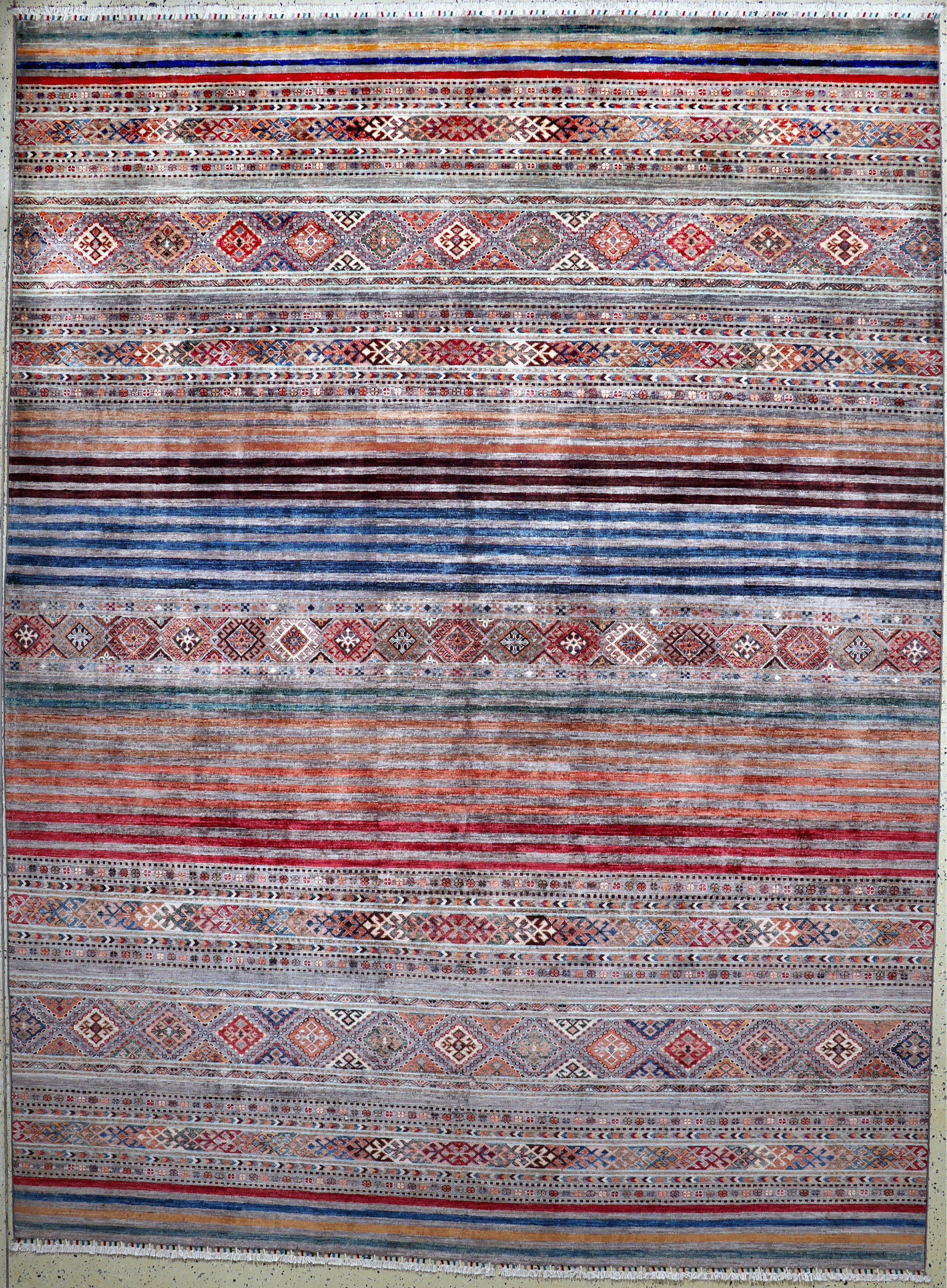 Image 27020197 - Sigler fein, Neu, Wolle auf Baumwolle, ca. 363 x 271 cm Schätzpreis: 6900, - EUR