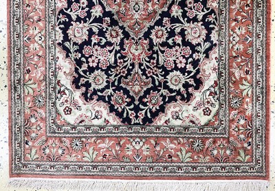 27020186c - Ghom Seide, Persien, Ende 20.Jhd, reine Naturseide, ca. 125 x 80 cm, EHZ: 2