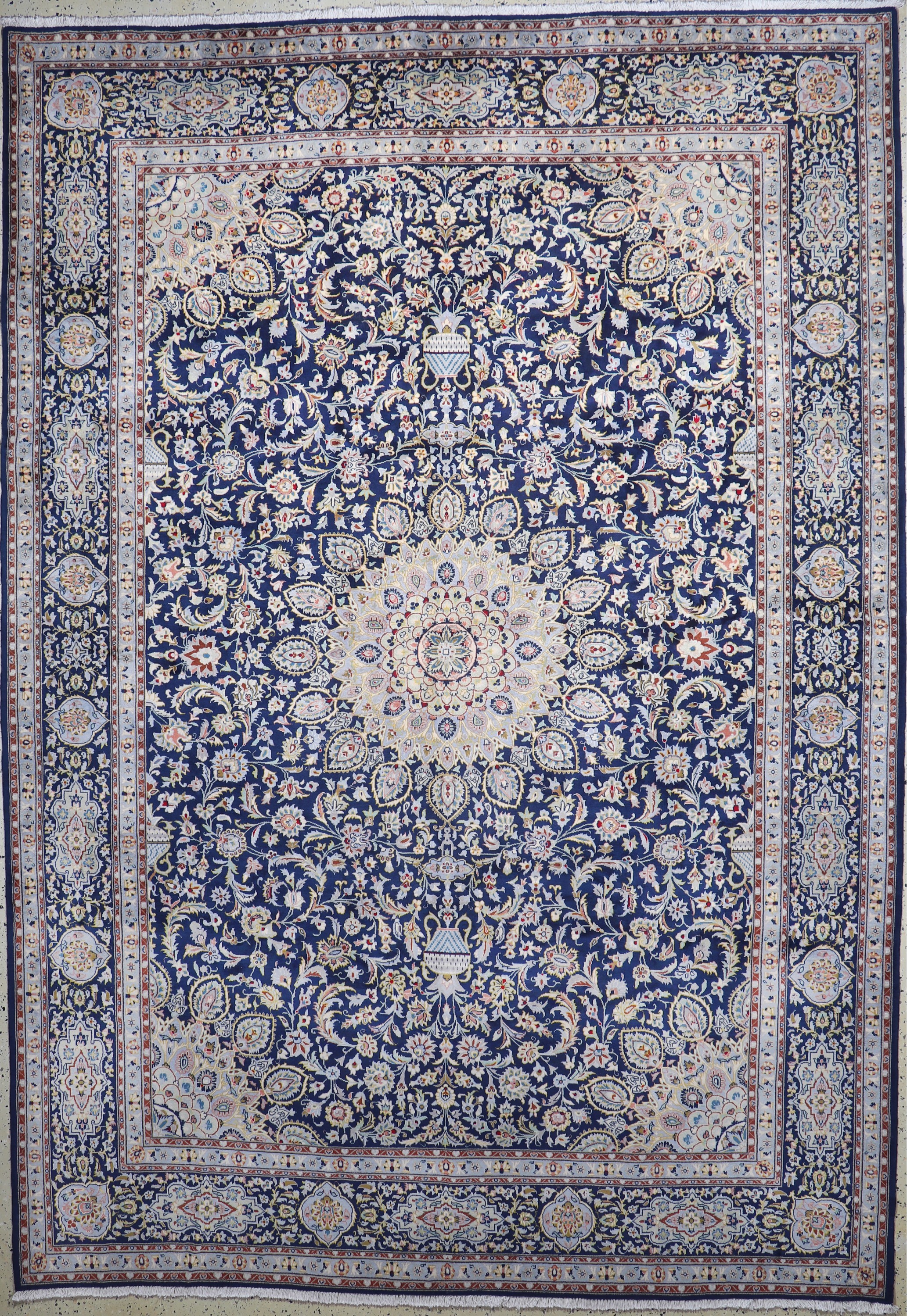 Image 27020206 - Keschan Kork fein, Persien, Neuwertig, Korkwolle, ca. 360 x 250 cm Schätzpreis: 3300, ...