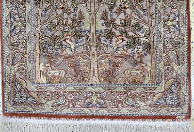 27020539b - Hereke Seide fein signiert, Türkei, Ende 20.Jhd, reine Naturseide´Metallbroschiert´, ...