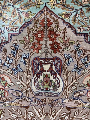 27020539f - Hereke Seide fein signiert, Türkei, Ende 20.Jhd, reine Naturseide´Metallbroschiert´, ...