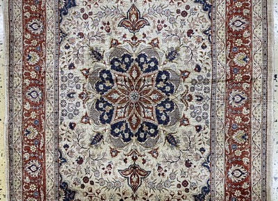 27020540c - Hereke Seide fein signiert, Türkei, Mitte 20.Jhd, reine Naturseide, ca. 142 x 88 cm, ...