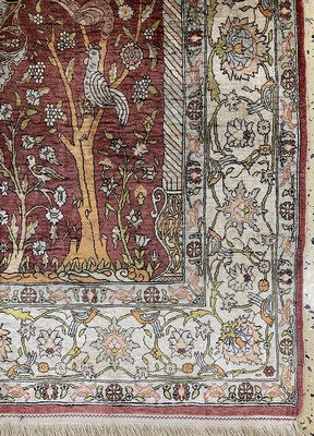 27020541c - Hereke Seide fein signiert, Türkei, Anfang 20.Jhd, reine Naturseide´Metallbroschiert´, ...