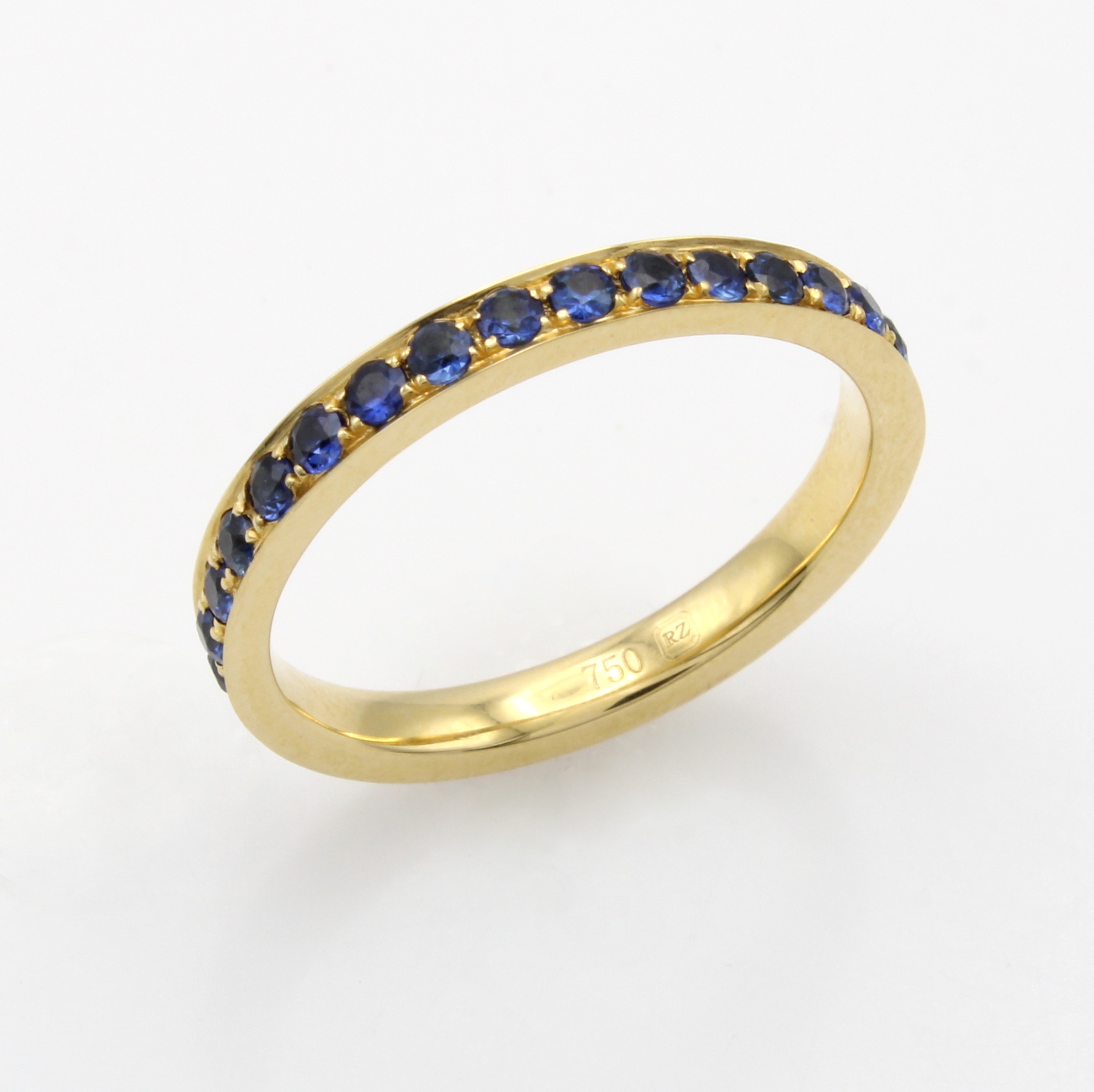 Image 27020602 - Memoryring mit Saphiren, GG 750/000, rundum bes. m. blauen Saphiren zus. ca. 0.98 ct, RW ...