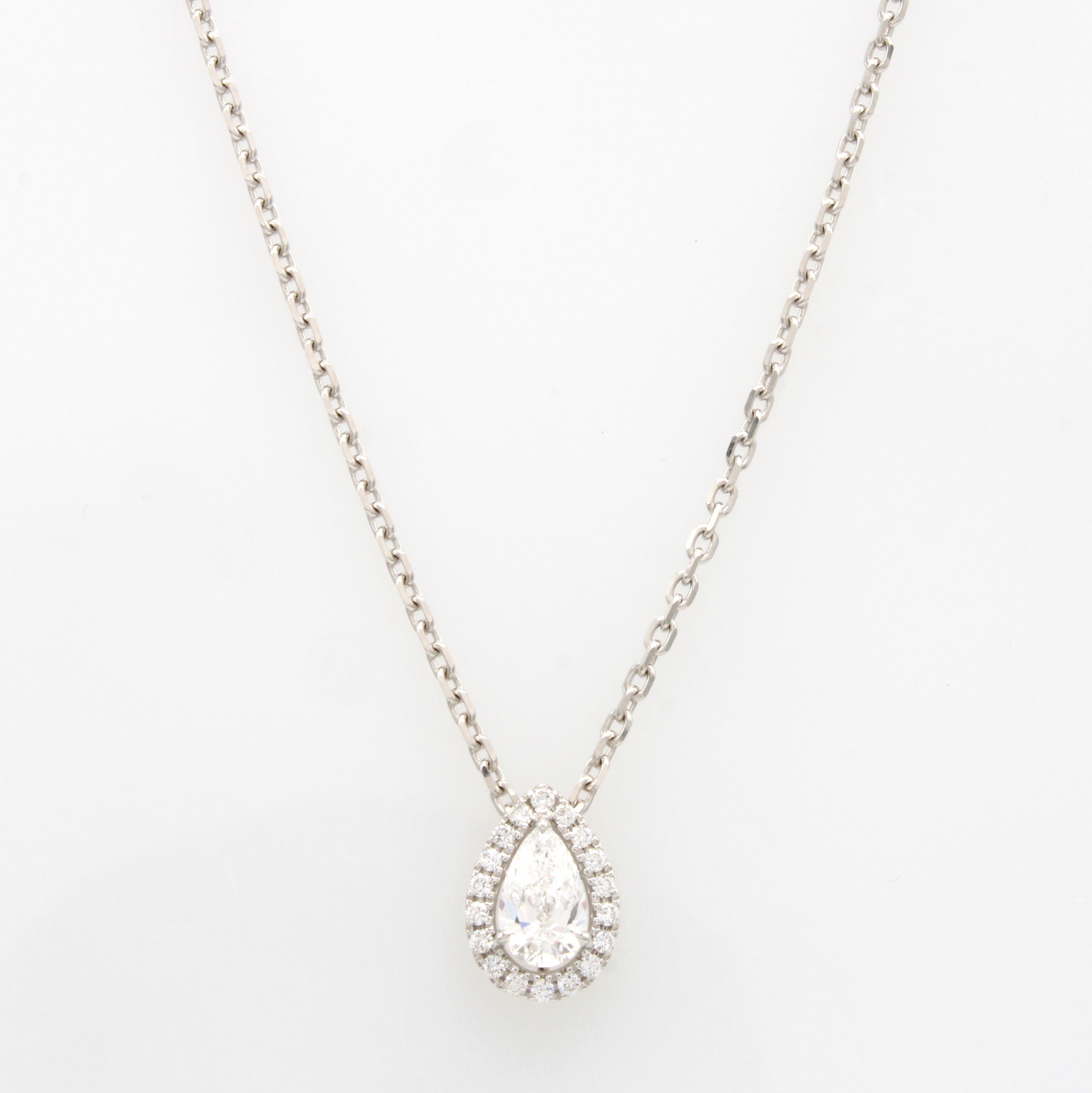 Image 27020609 - Anhänger mit Diamant und Brillanten an Kette, WG 750/000, Diamanttropfen ca. 0.55 ct ...