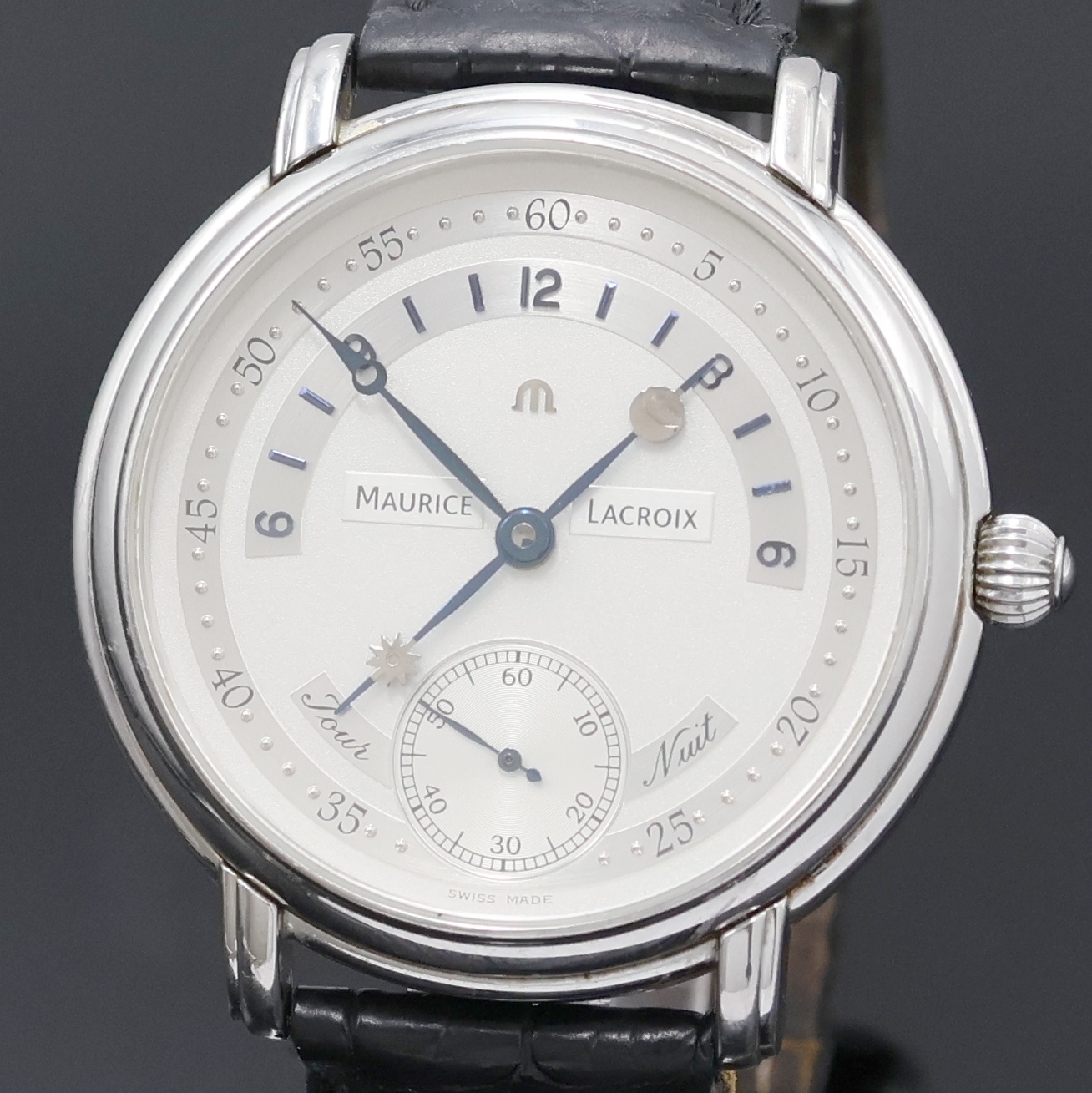 Detail a: MAURICE LACROIX Herrenarmbanduhr Jour Et Nuit Referenz 07769, Schweiz um 2010, Handaufzug, beids. vergl. Edelstahlgeh., Boden aufgedr., orig. ...