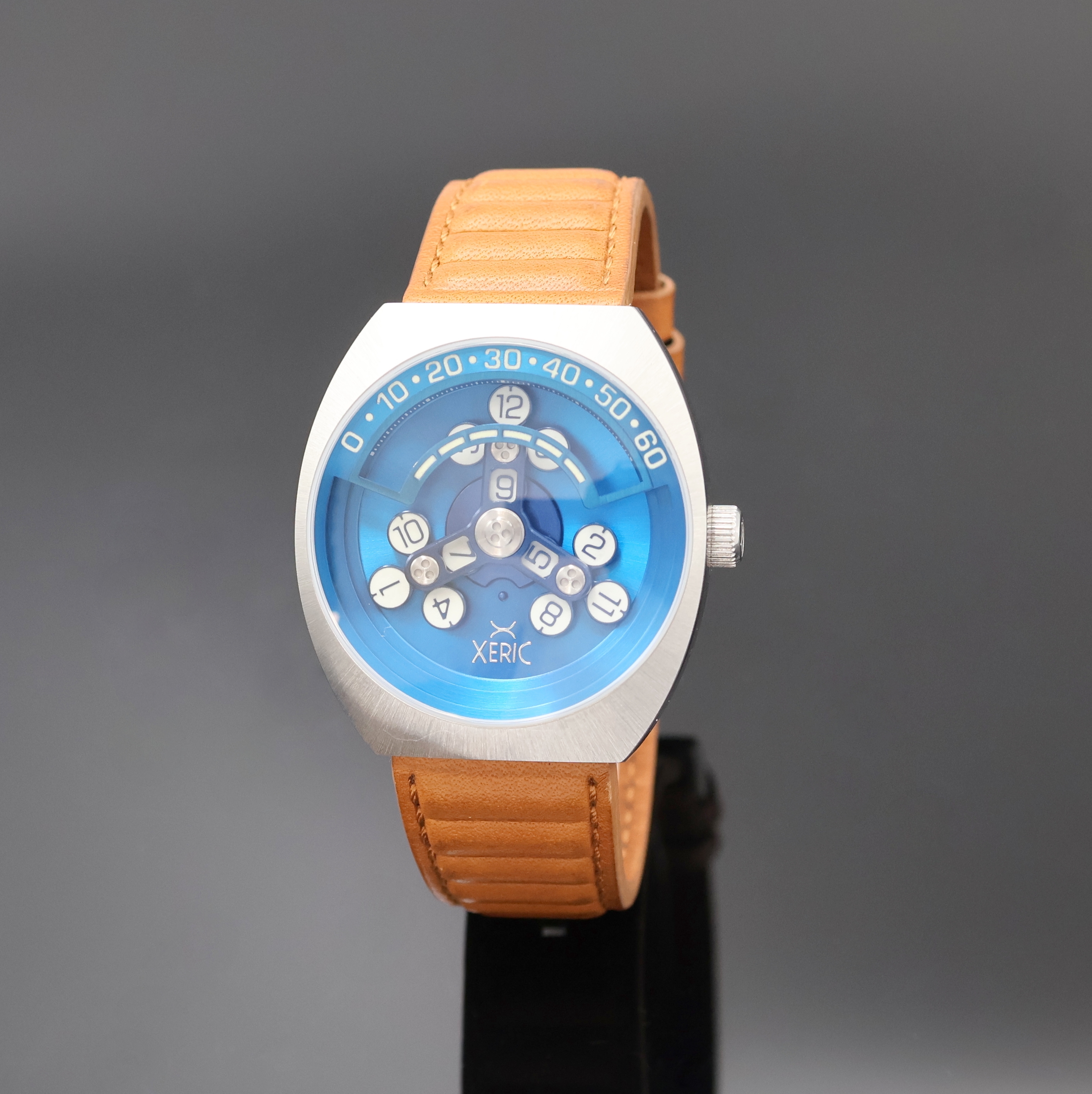 Image 27020647 - XERIC Scrambler auf 500 Stück limitierte Herrenarmbanduhr Referenz SCR-1177-12L, USA um ...