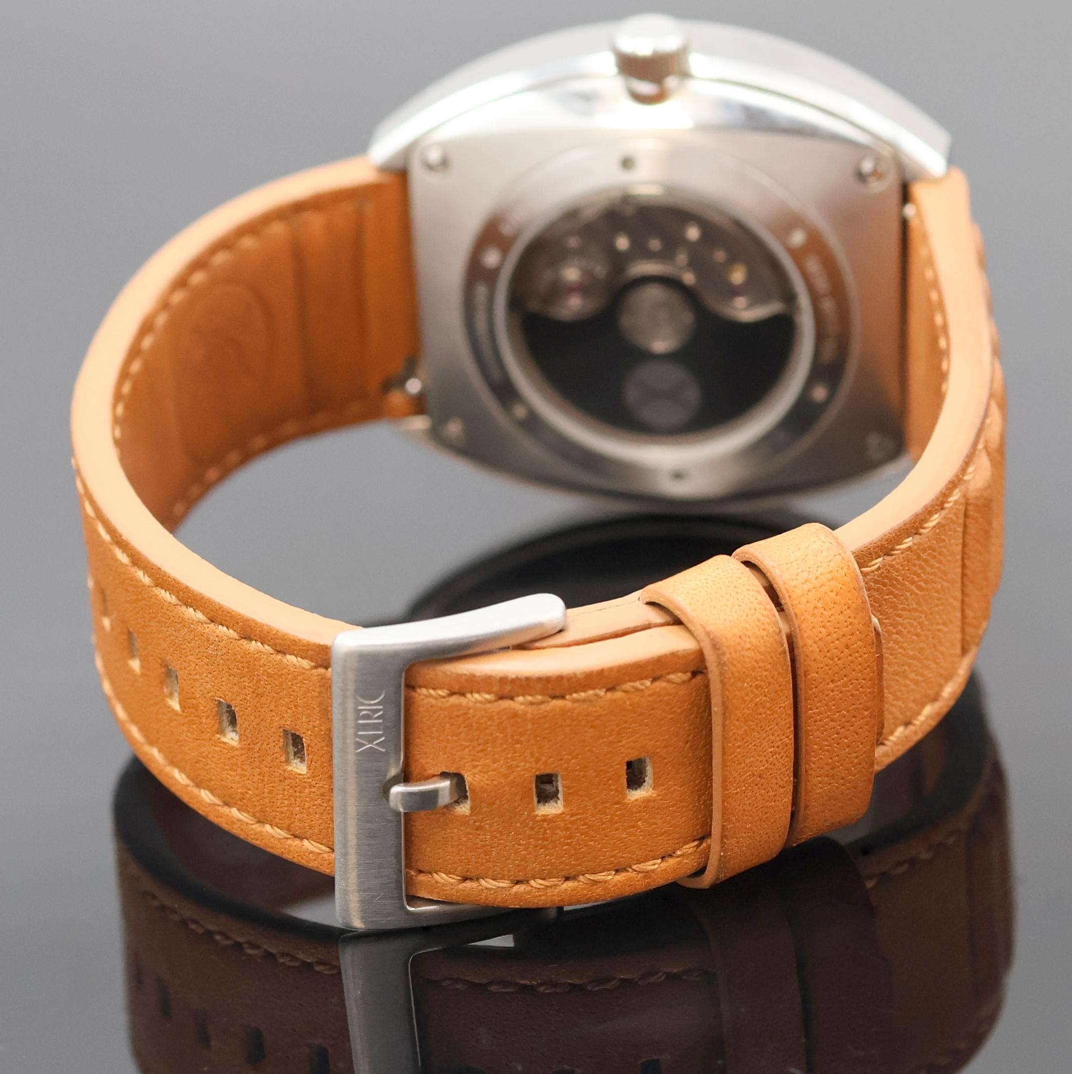 Detail c: XERIC Scrambler auf 500 Stück limitierte Herrenarmbanduhr Referenz SCR-1177-12L, USA um 2020, Automatik beids. vergl. Geh. inkl. orig. Lederband m. ...