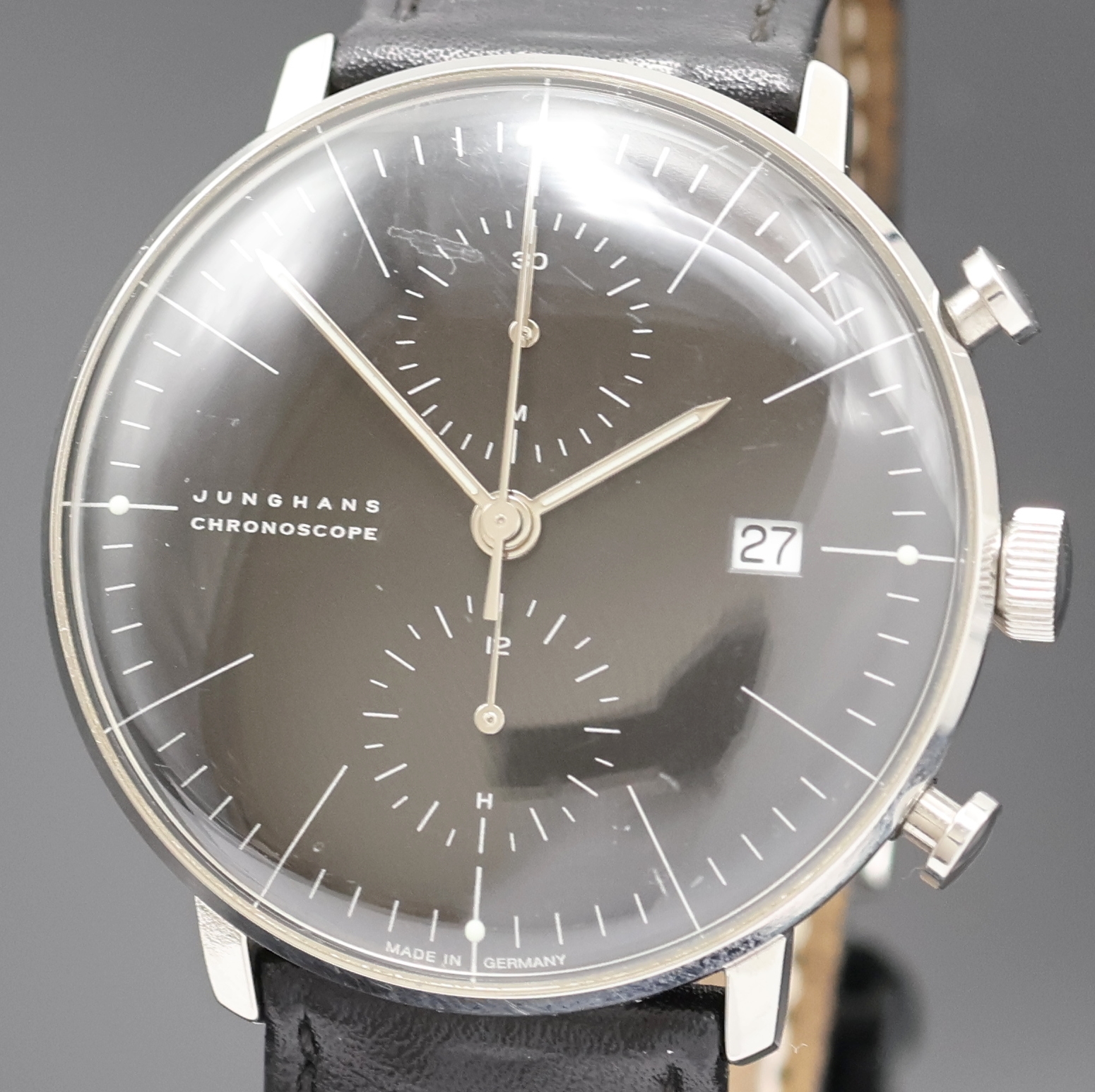 Detail a: JUNGHANS Armbandchronograph Chronoscope Max Bill Referenz 27.4601, Deutschland um 2018, Automatik, Edelstahlgeh., Boden verschr., schwarzes ...