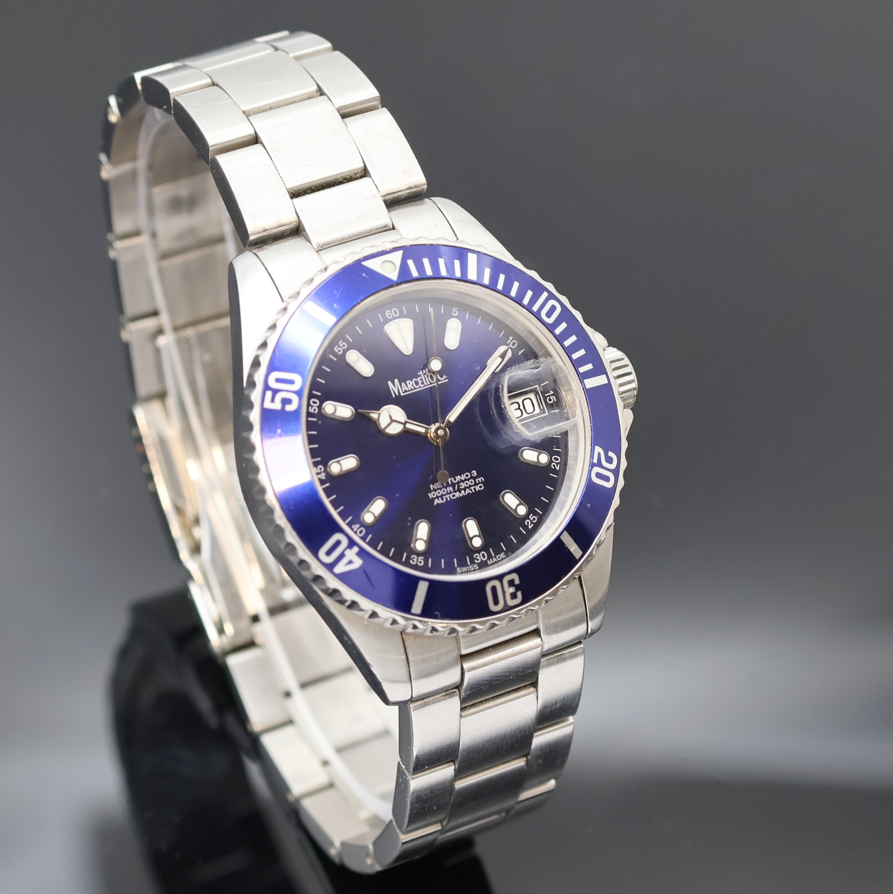 Detail b: MARCELLO C Herrenarmbanduhr Nettuno 3 Referenz 2007, Schweiz um 2010, Automatik, beids. vergl. Edelstahlgeh. inkl. orig. Gliederband m. Faltschl., ...