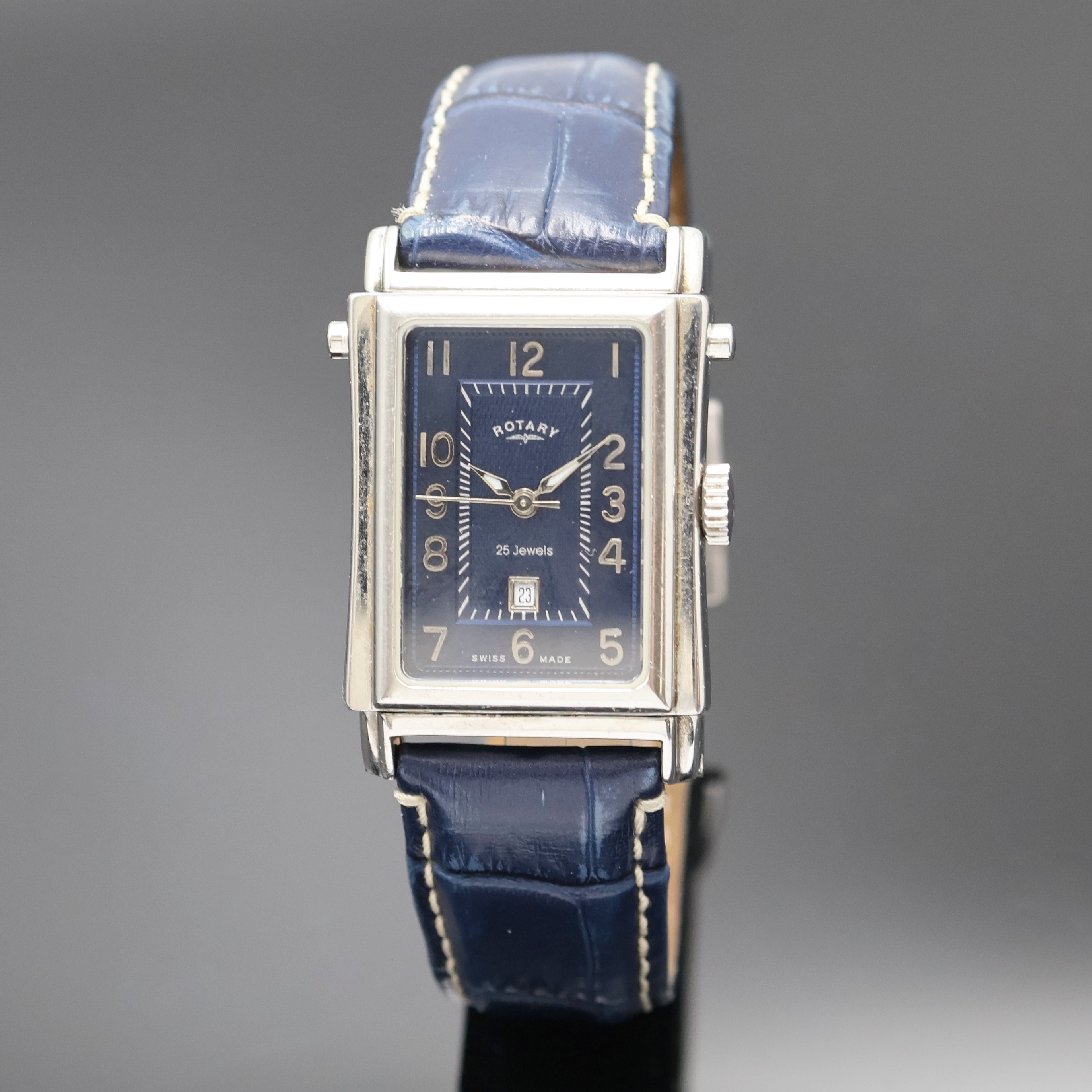 Image 27020656 - ROTARY rechteckige drehbare Herrenarmbanduhr Referenz G9170, Schweiz um 2000, Automatik, ...