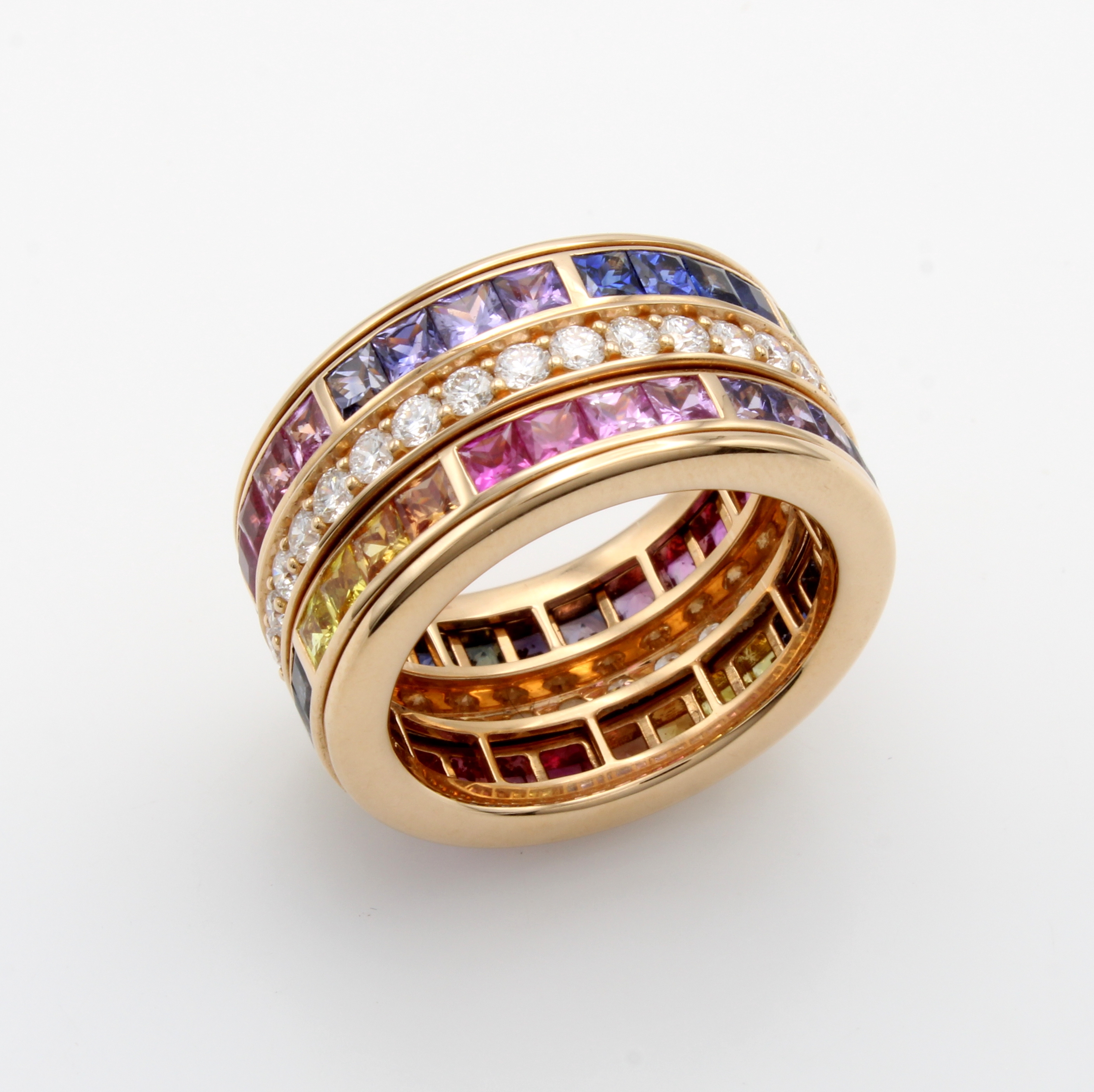 Image 27020662 - Ring mit Saphiren und Brillanten, RG 750/000, fancy Saphircarrées zus. ca. 5.76 ct, ...