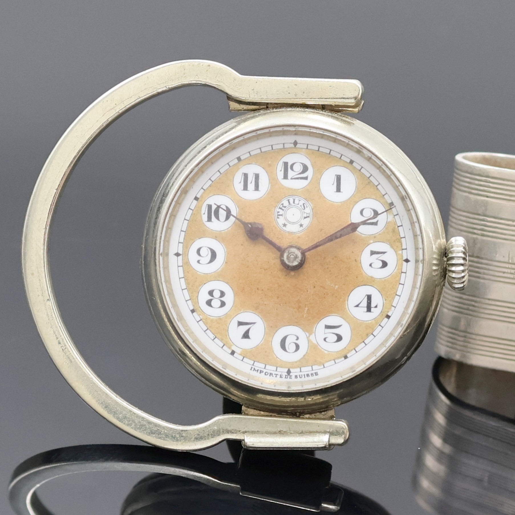 Detail a: TECHNOS und TRIUSA 2 ausgefallene Uhren, Schweiz um 1930/1965, Handaufzug, 1x TRIUSA Schlüsselring mit Uhr in Nickel, 1x Coins- Watch m. ...
