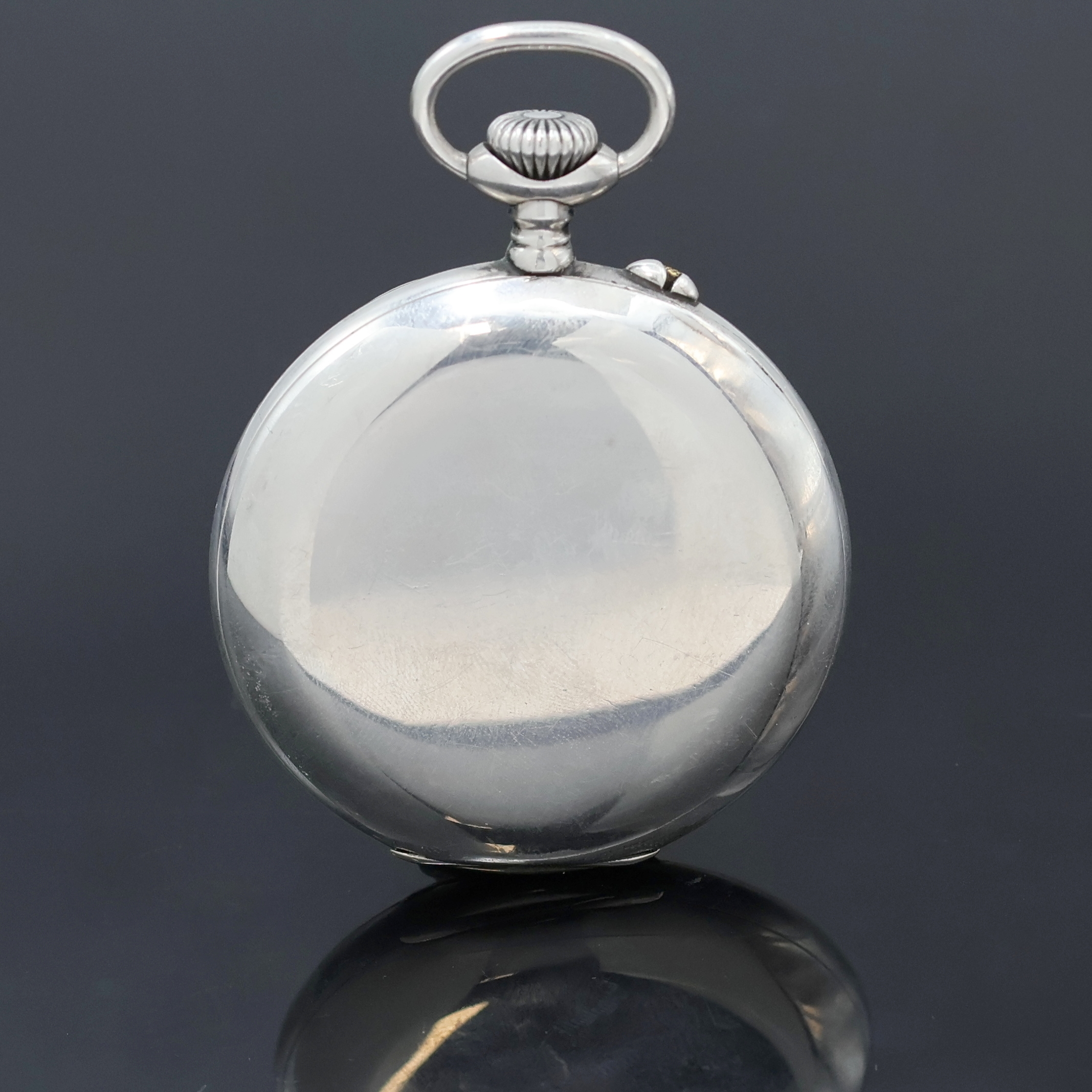Detail a: J.ASSMANN Glashütte offene Taschenuhr in 900er Silber, Deutschland um 1920, glattes Geh. l. dell., Silbercuvette m. Widmung, Emailzifferbl. m. ...