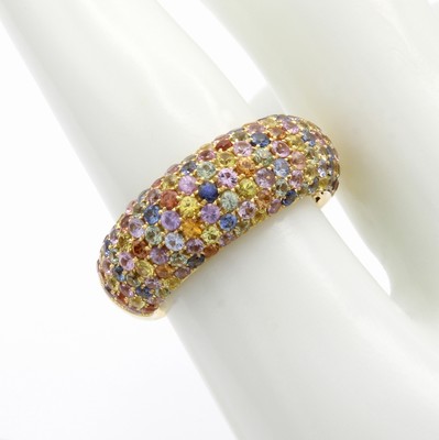 27020630a - Ring mit Saphiren, GG 750/000, fancy Saphire in Pavéefassung zus. ca. 2.57 ct, RW ca. ...