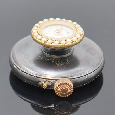 27020673a - Knopflochuhr im brüniertem Gehäuse, Schweiz um 1910, Boden aufgedr., Lünette m. ...