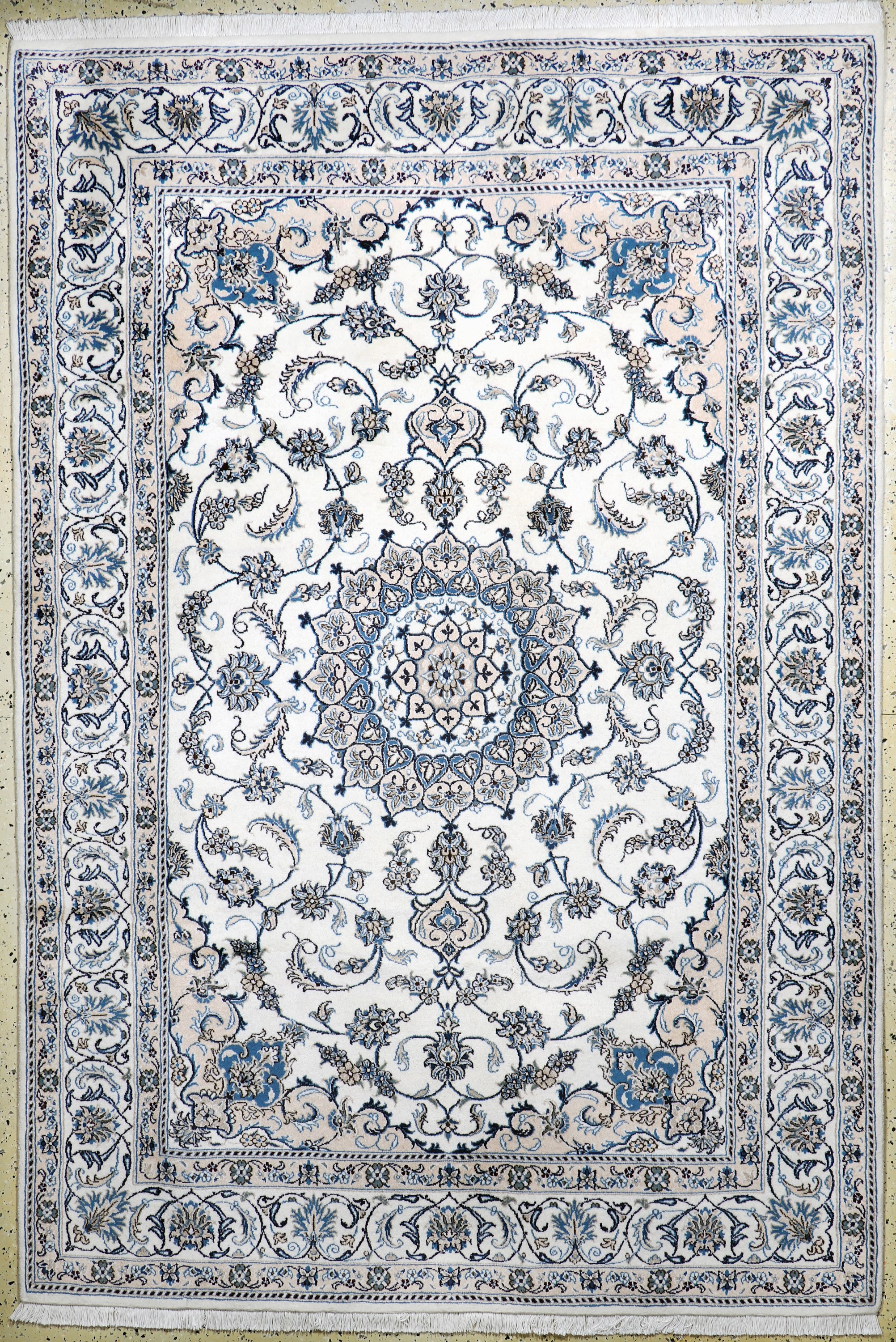 Image 27020729 - Nain, Persien, Neu, Wolle auf Baumwolle, ca. 291 x 198 cm Schätzpreis: 2300, - EUR