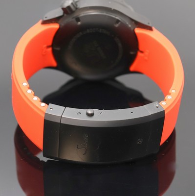 27020784c - SINN U2 Einsatzzeitmesser Referenz 1020, Schweiz um 2010, Automatik, mattschwarzes ...